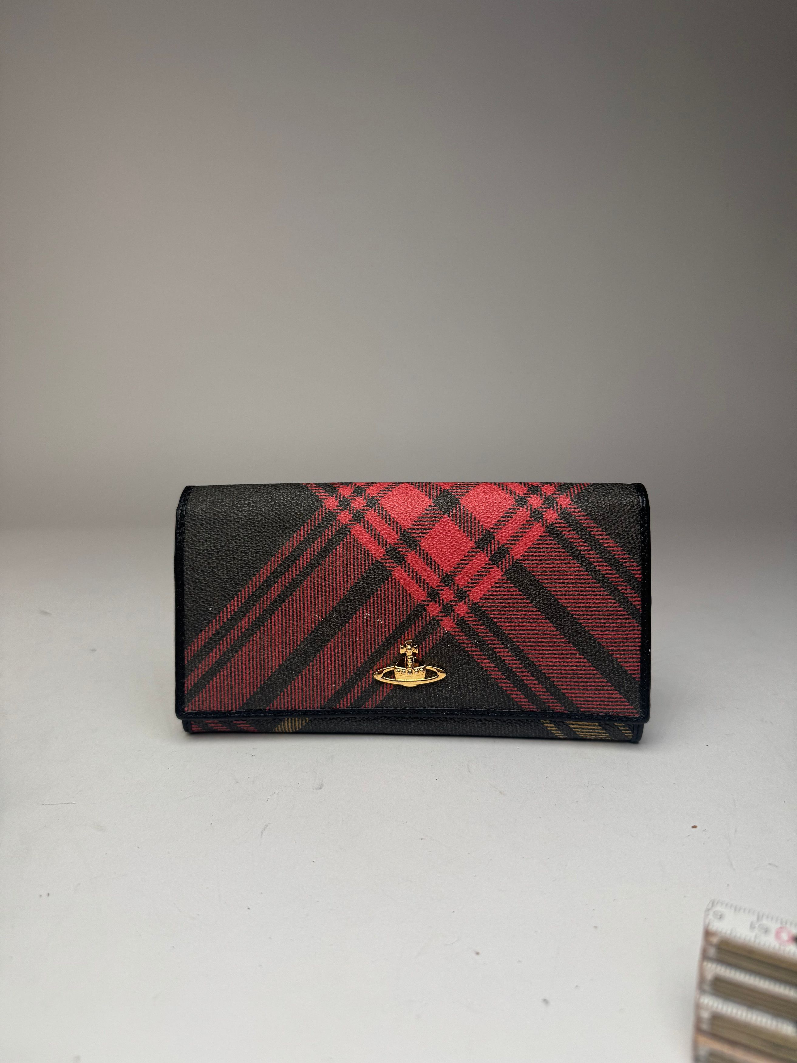 Vintage checked leather wallet black red