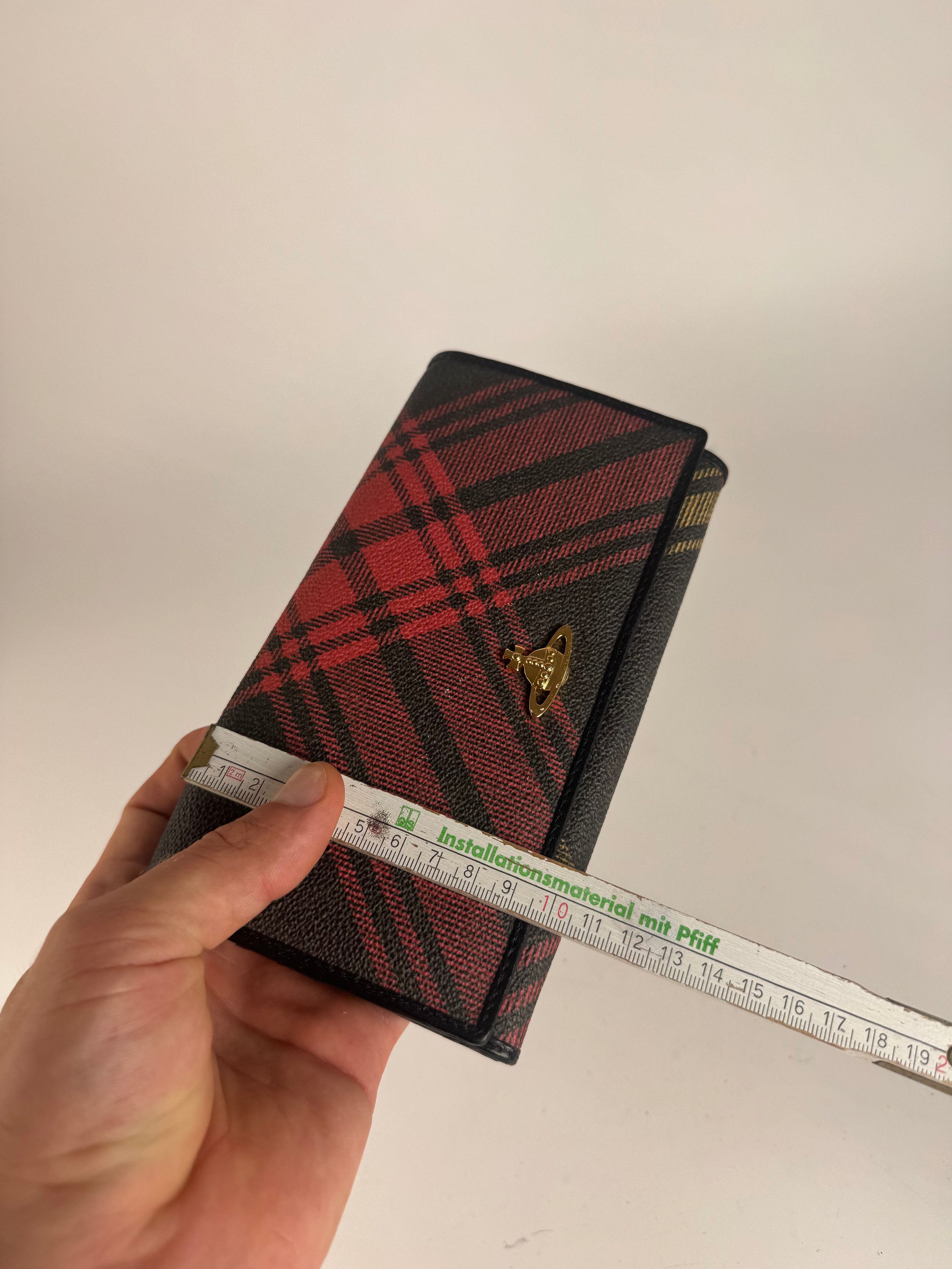 Vintage checked leather wallet black red