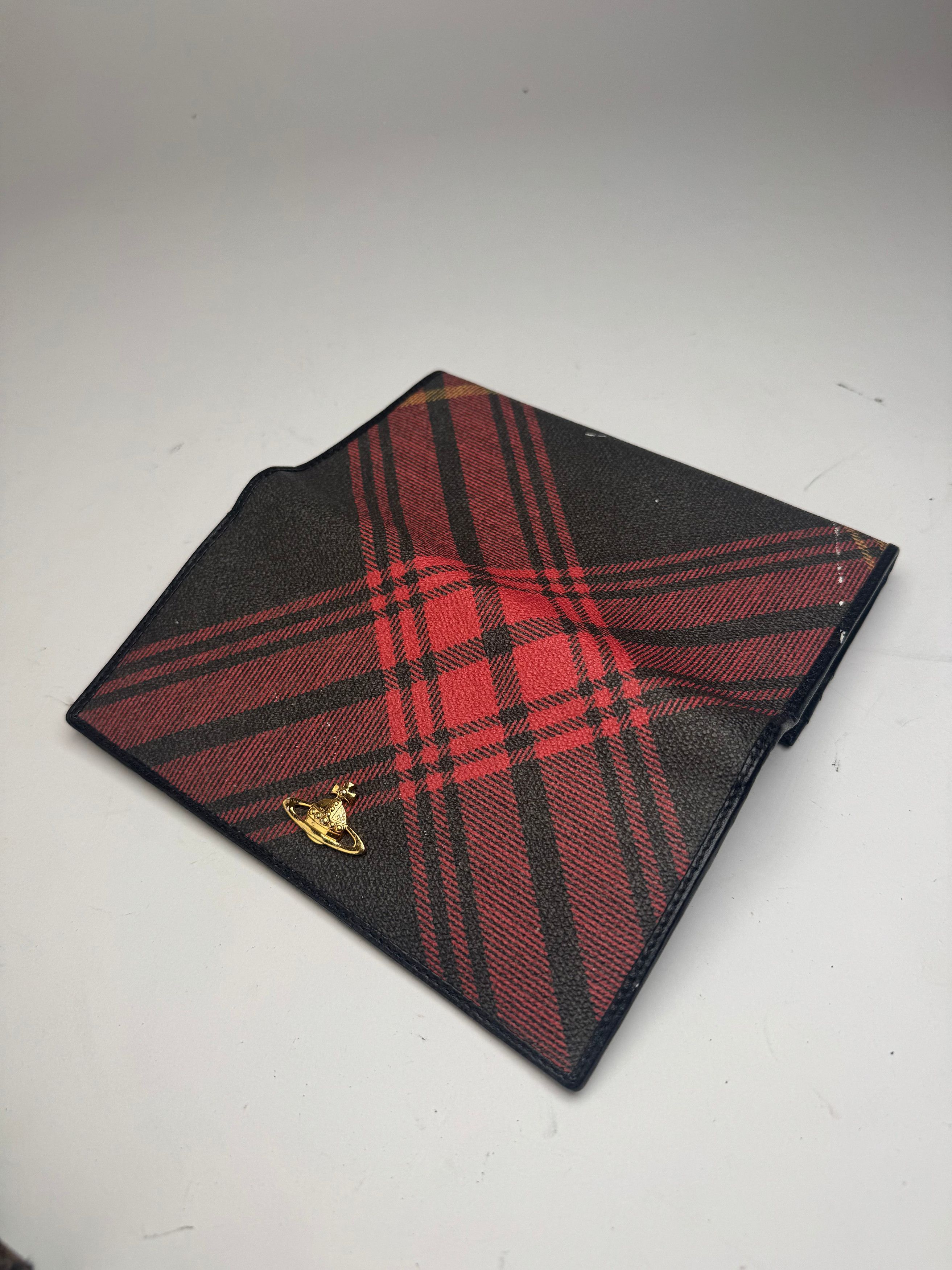 Vintage checked leather wallet black red