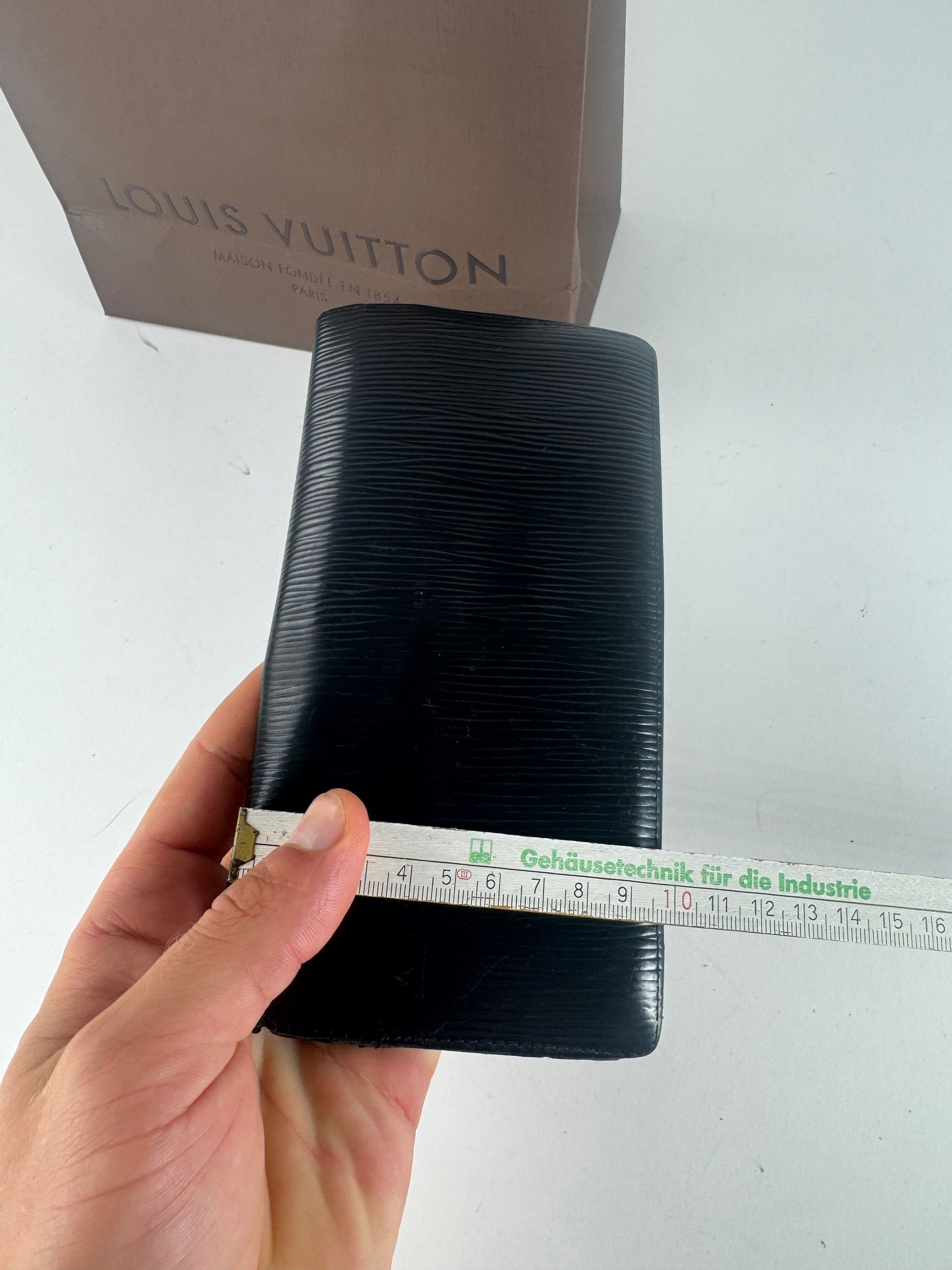 Louis Vuitton Vintage EPI Leather Id Holder / wallet Black Size ONE SIZE - 14 Thumbnail