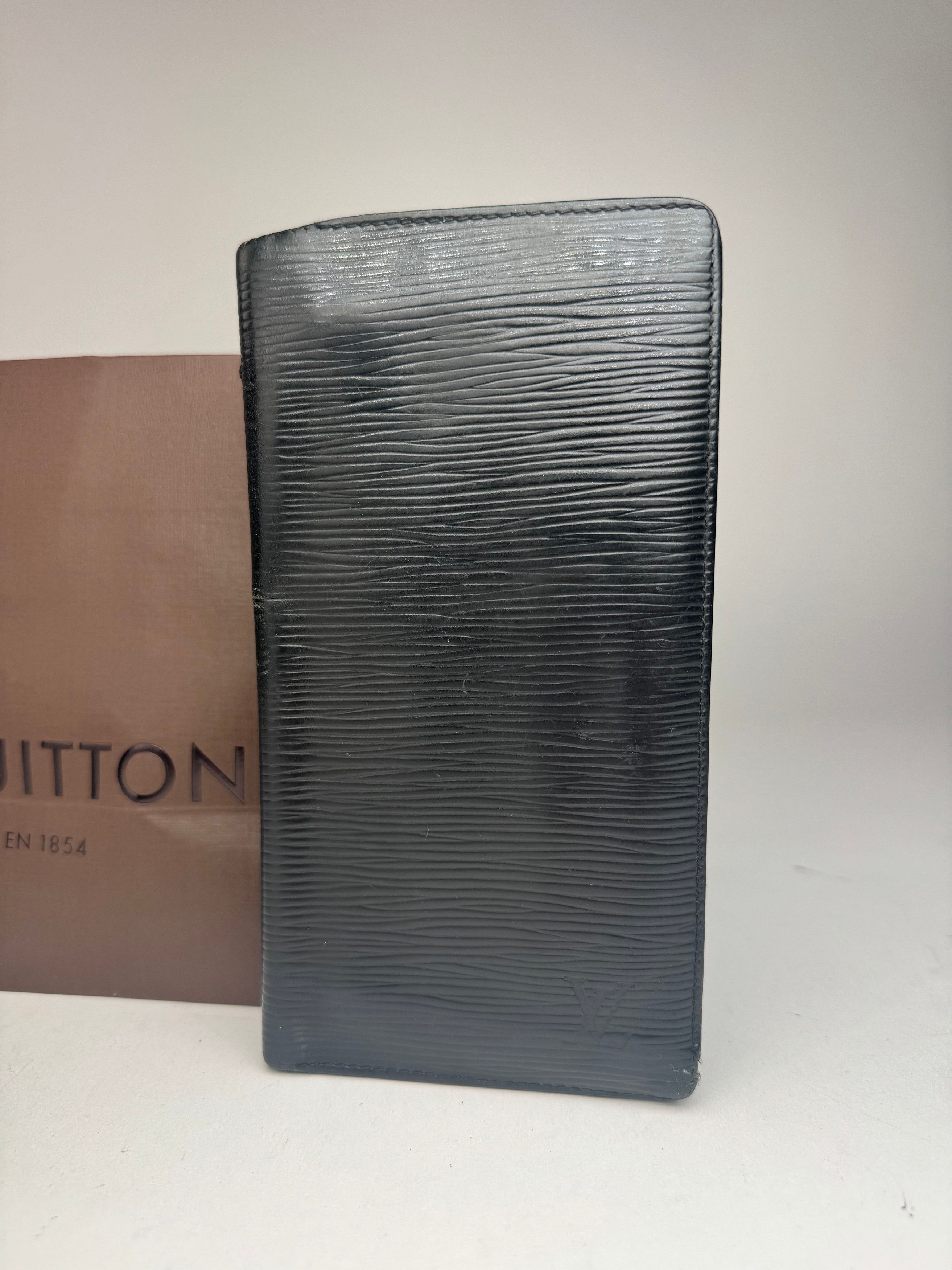 Louis Vuitton Vintage EPI Leather Id Holder / wallet Black Size ONE SIZE - 2 Thumbnail