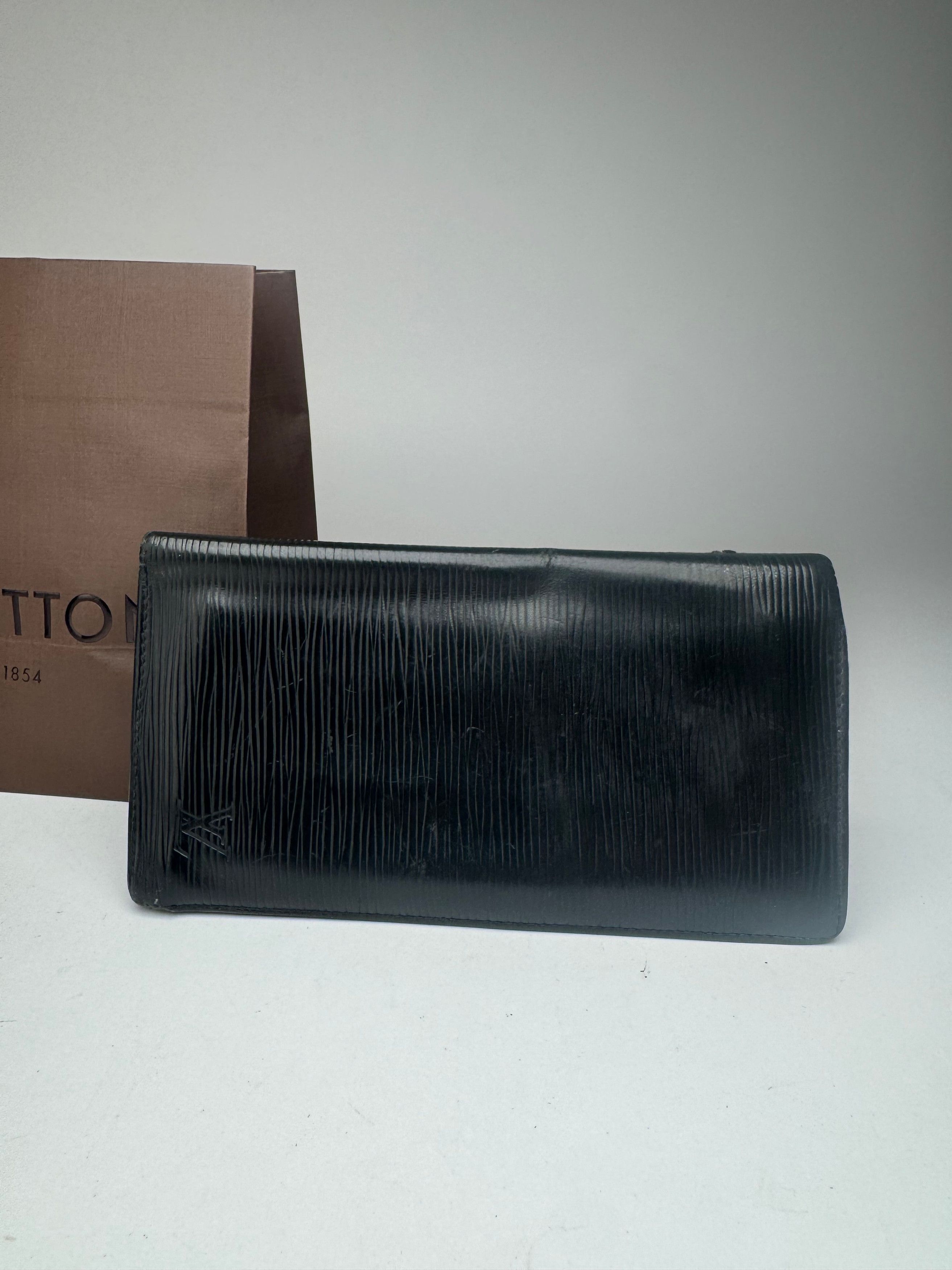 Louis Vuitton Vintage EPI Leather Id Holder / wallet Black Size ONE SIZE - 7 Thumbnail