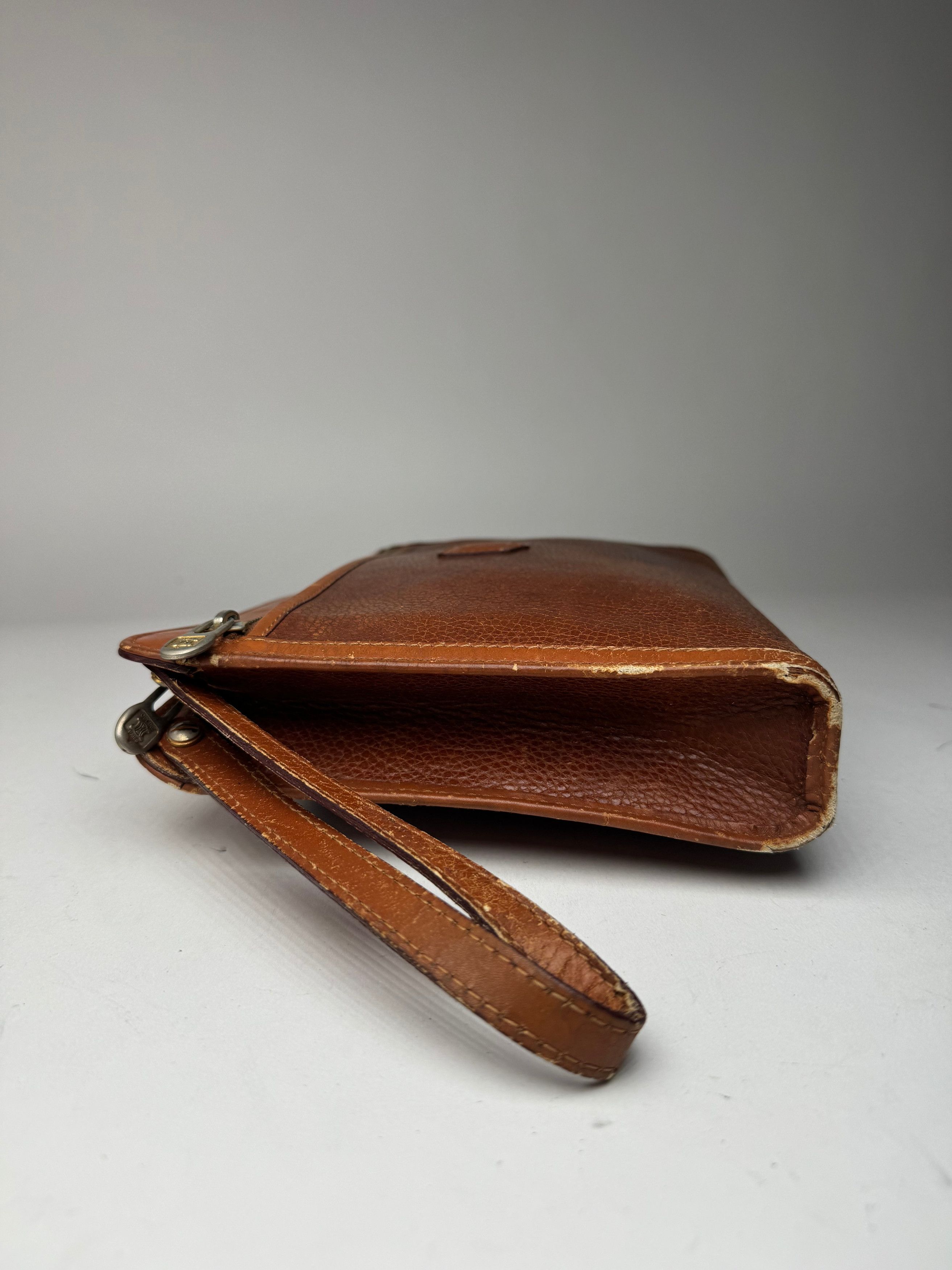 Celine Vintage Paris Leather Clutch Brown Size ONE SIZE - 9 Thumbnail