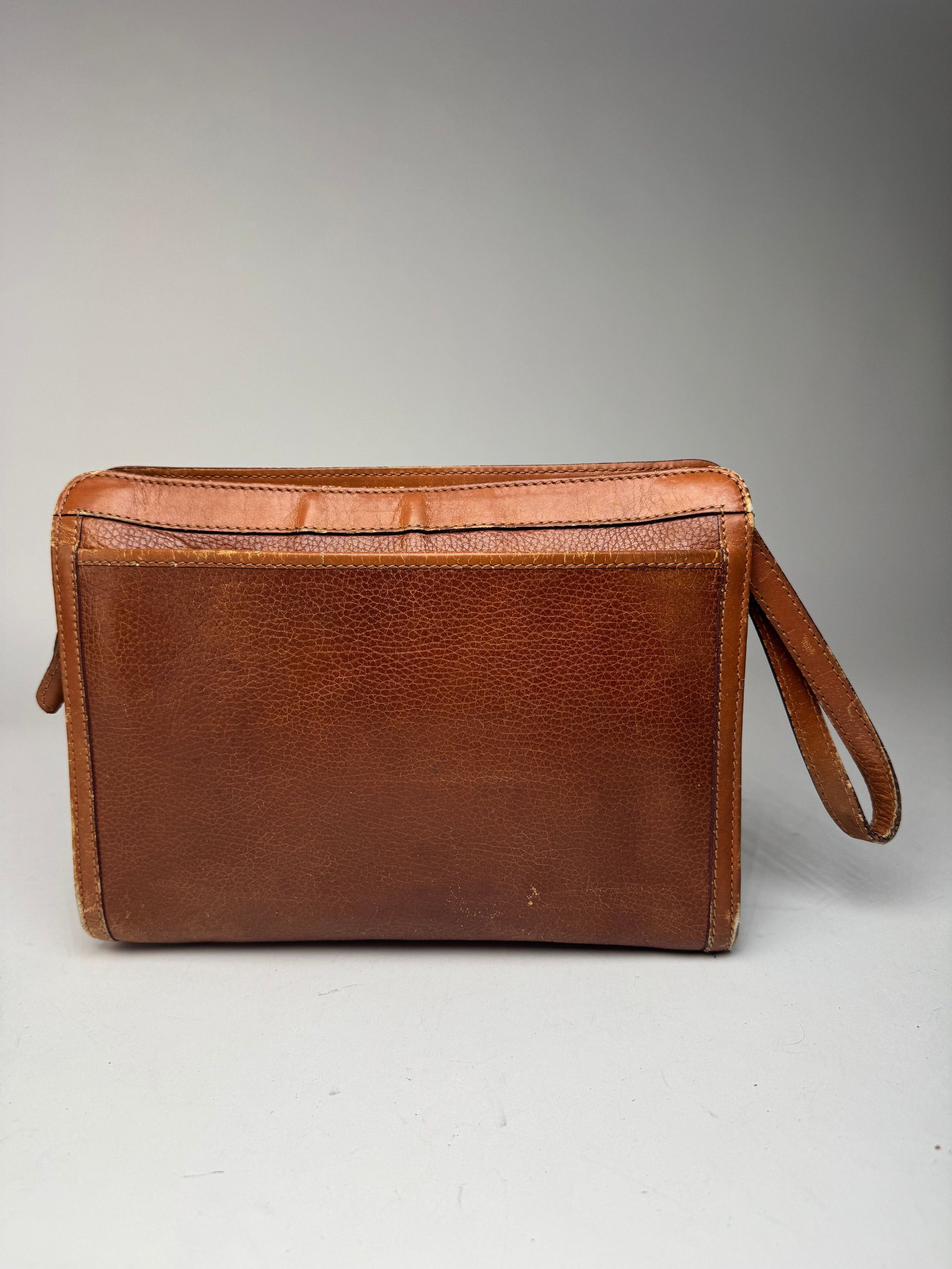 Celine Vintage Paris Leather Clutch Brown Size ONE SIZE - 2 Thumbnail