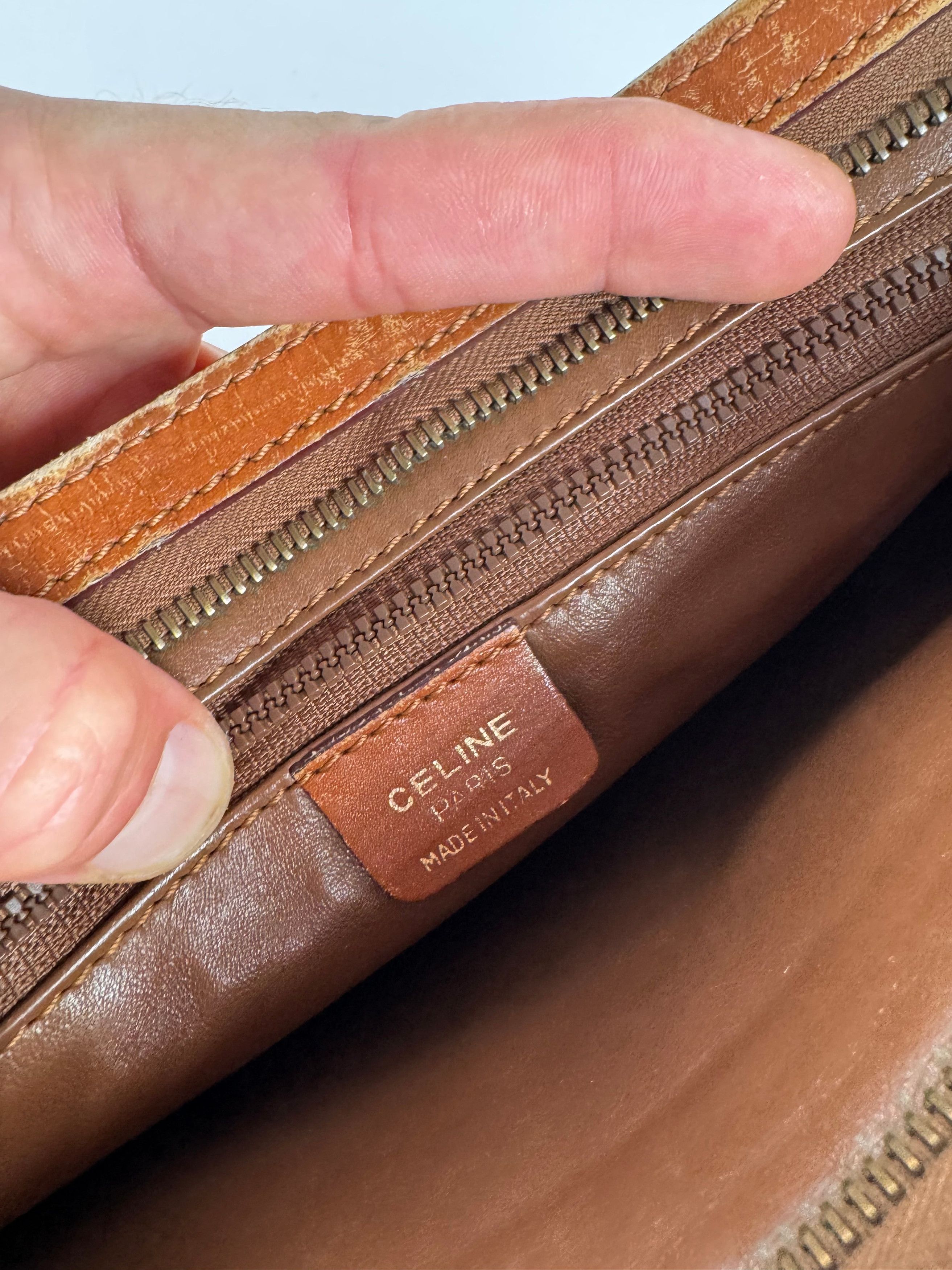 Celine Vintage Paris Leather Clutch Brown Size ONE SIZE - 4 Thumbnail