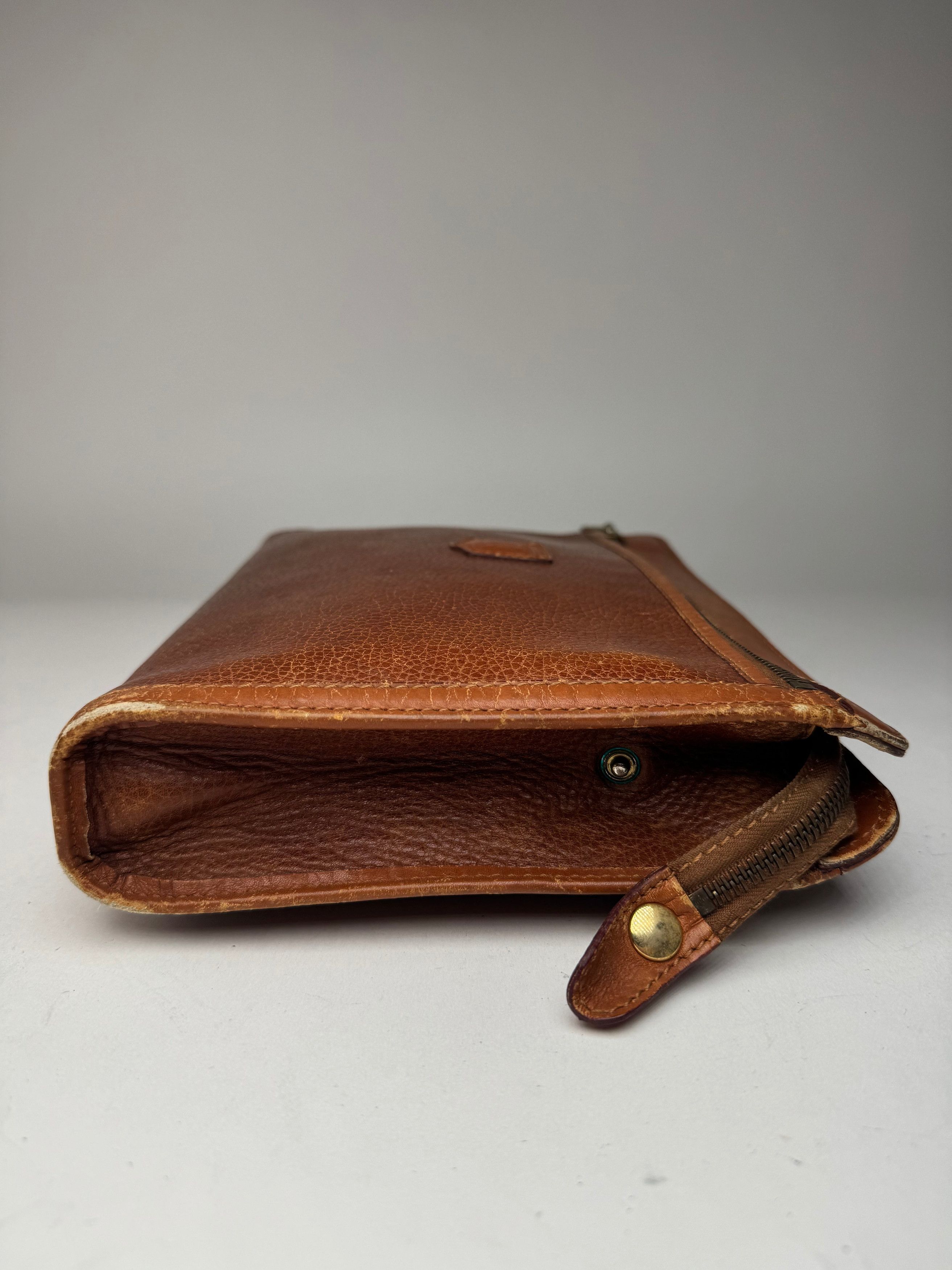 Celine Vintage Paris Leather Clutch Brown Size ONE SIZE - 11 Thumbnail