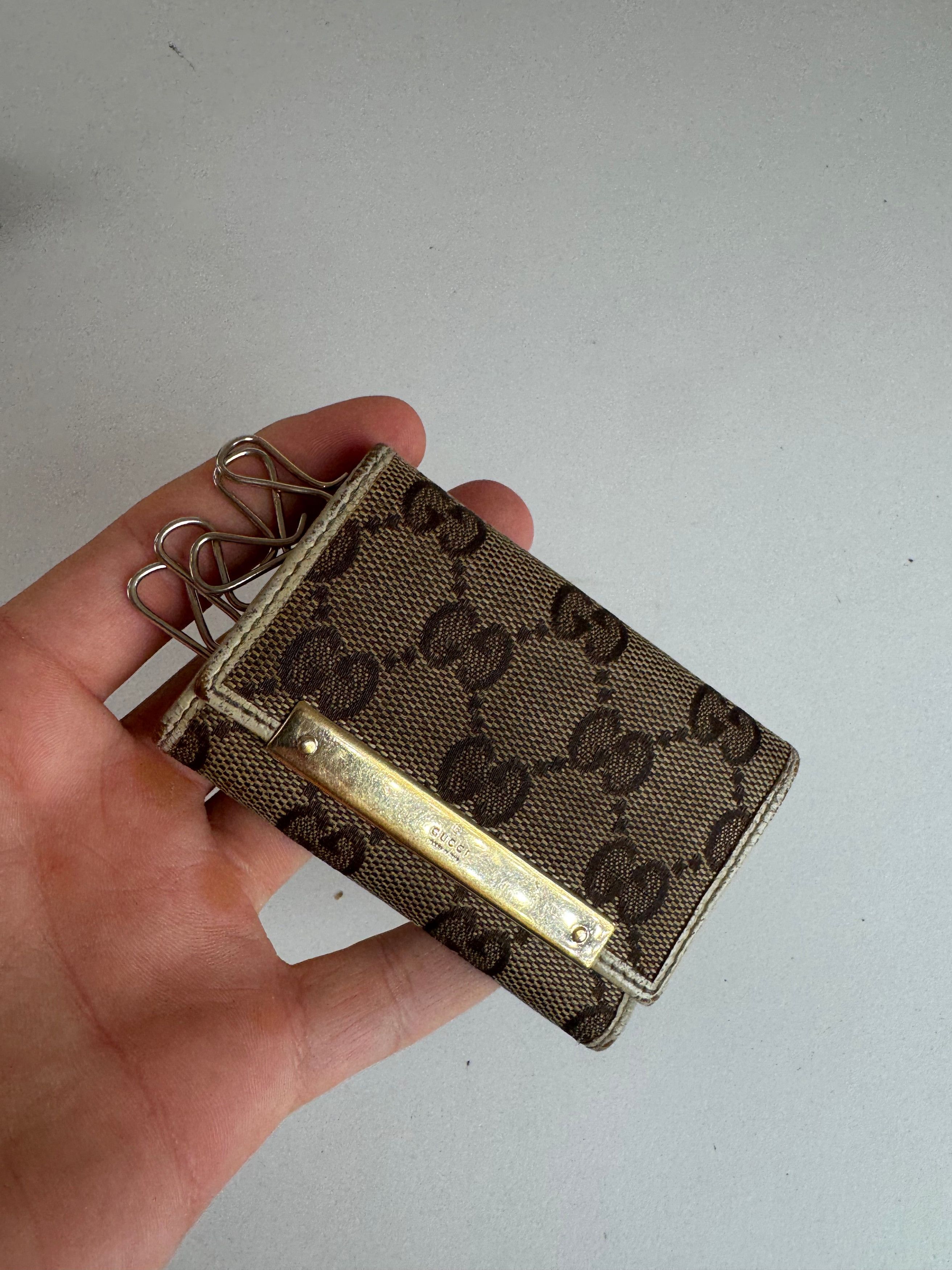 Gucci Vintage Monogram Key Holder beige white Size ONE SIZE - 3 Thumbnail