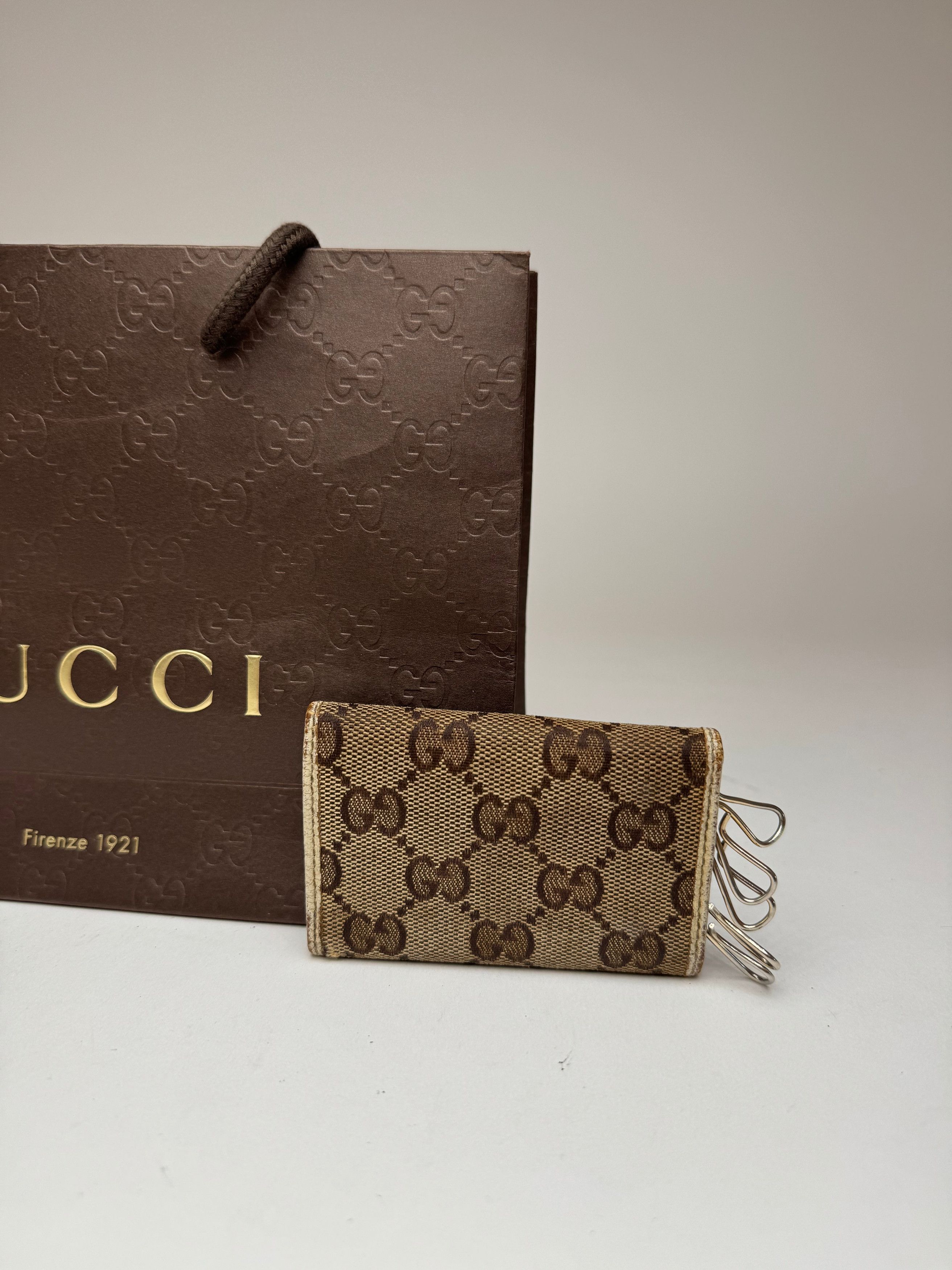Gucci Vintage Monogram Key Holder beige white Size ONE SIZE - 13 Thumbnail
