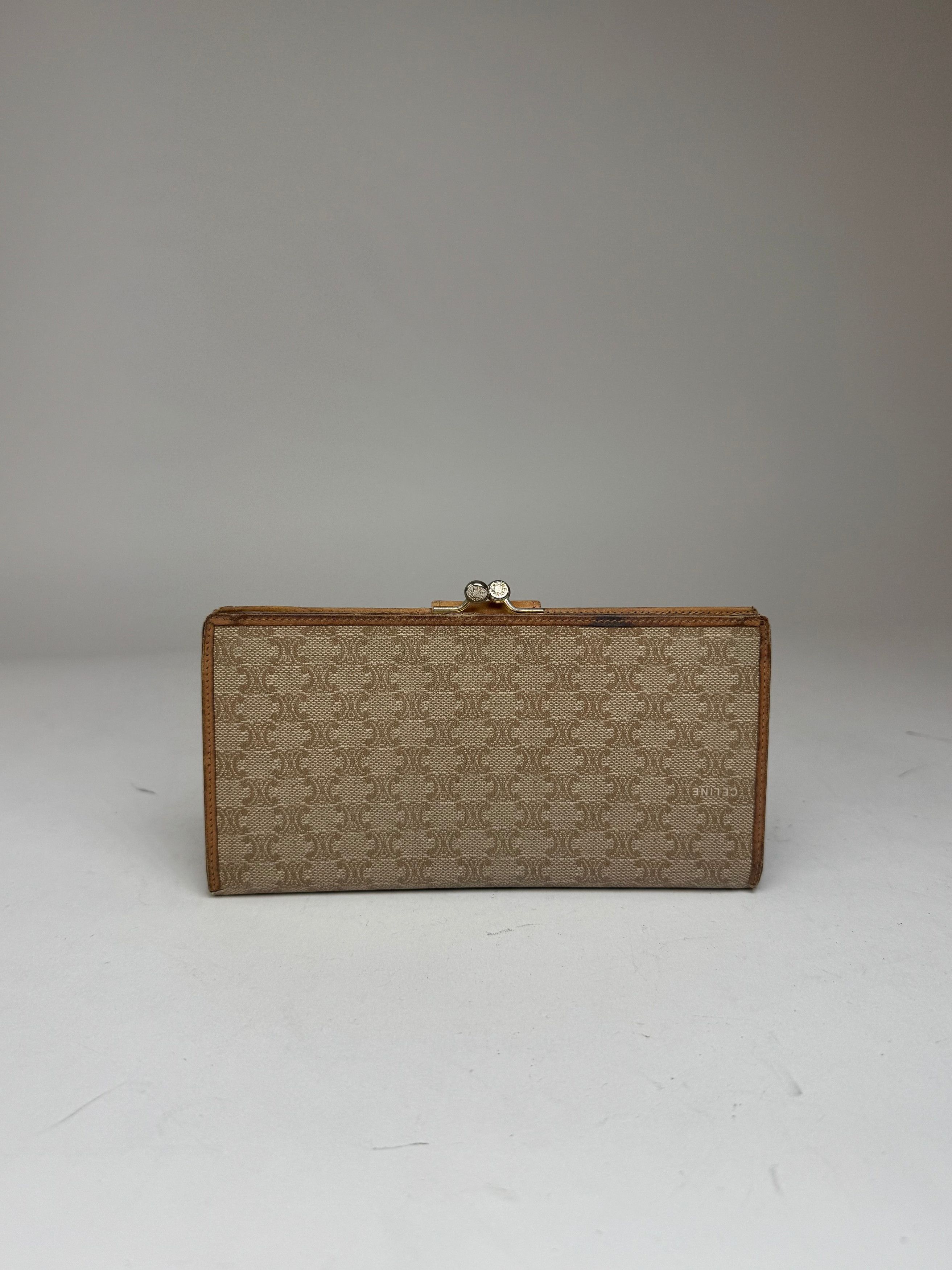Celine Vintage Paris Triomphe Leather Wallet beige Size ONE SIZE - 2 Thumbnail
