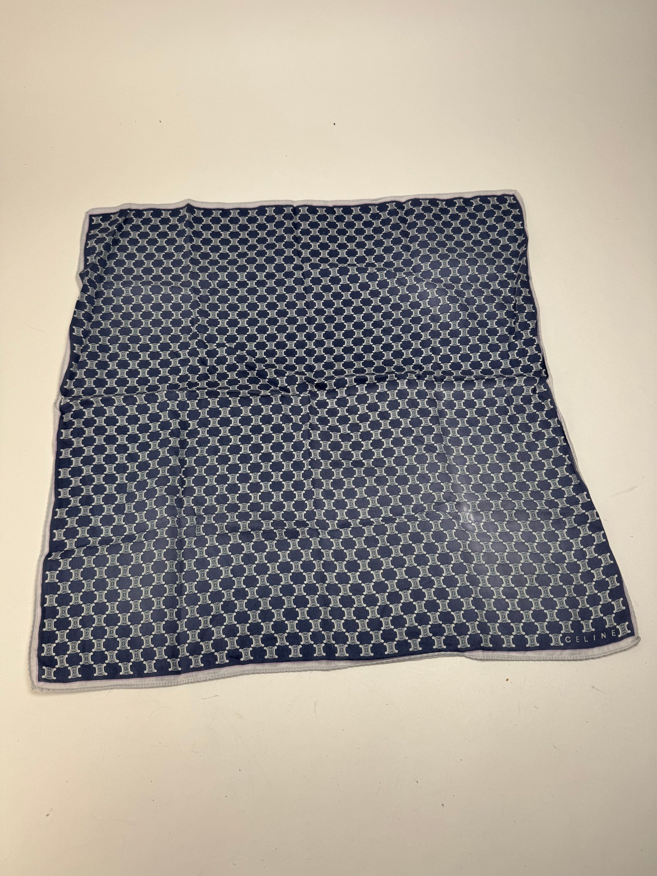 Celine Vintage Paris Triumphe monogram scarf navy white Size ONE SIZE - 9 Thumbnail