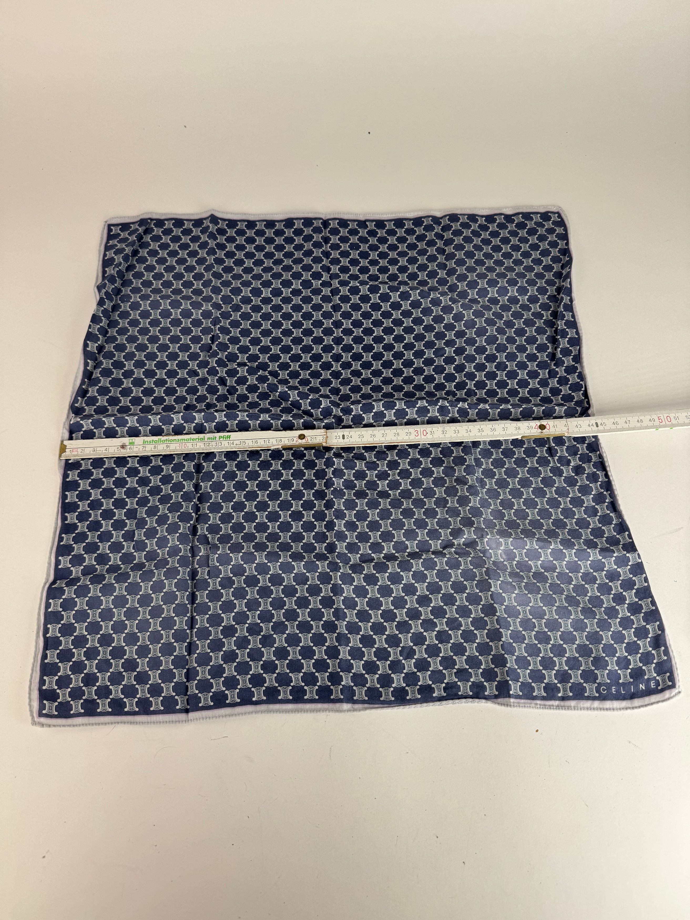 Celine Vintage Paris Triumphe monogram scarf navy white Size ONE SIZE - 7 Thumbnail
