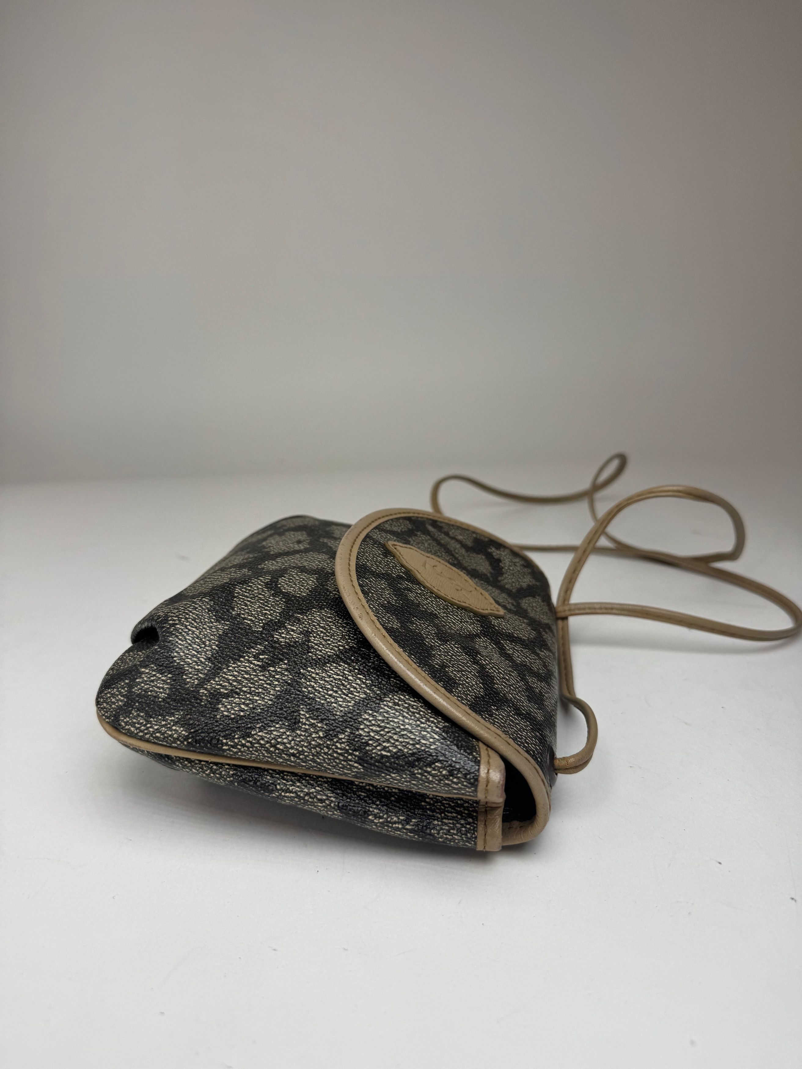 Other Vintage Yves Saint Laurent leather bag grey black Size ONE SIZE - 10 Thumbnail