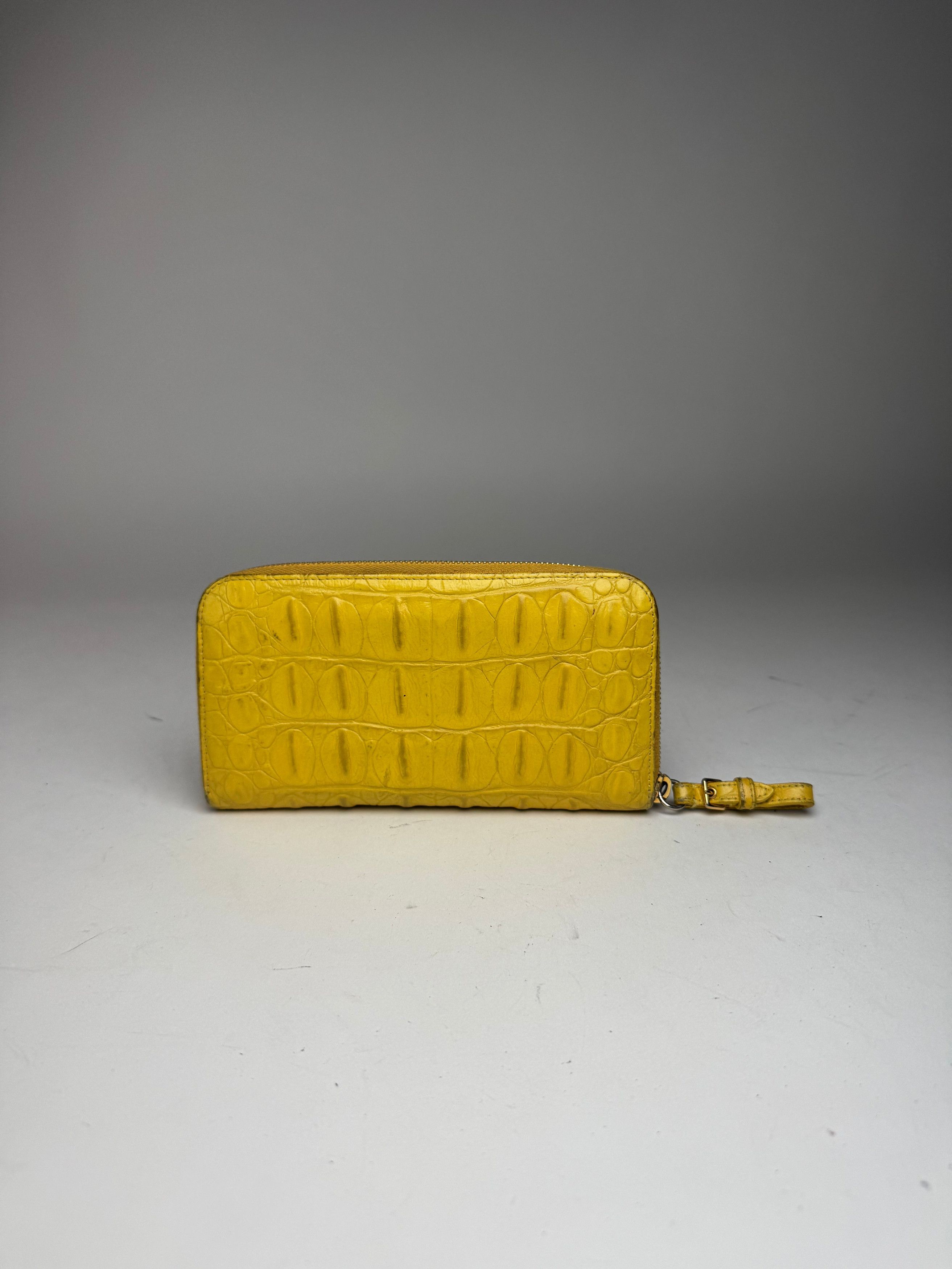Miu Miu Vintage Leather Wallet Yellow Size ONE SIZE - 11 Thumbnail