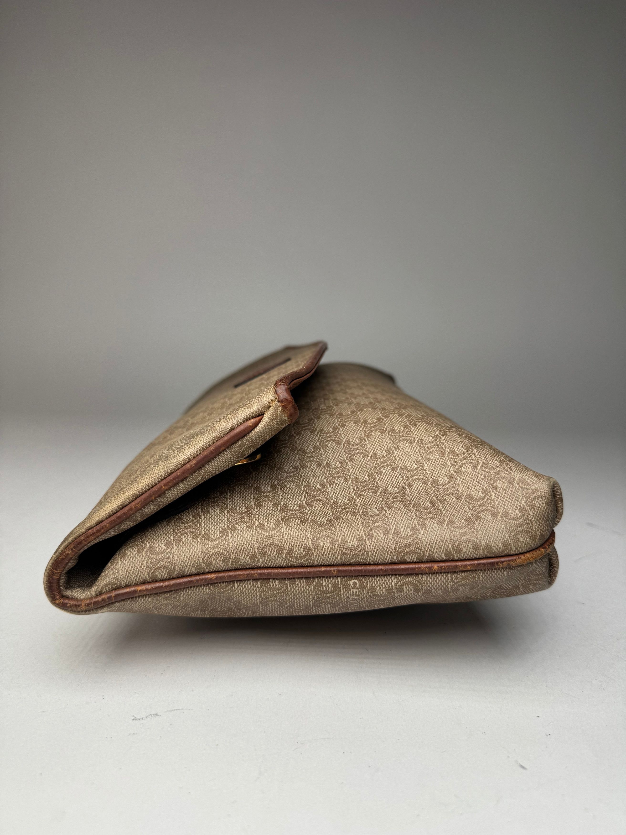 Celine Vintage Paris Monogram Leather Clutch Beige Brown Size ONE SIZE - 7 Thumbnail