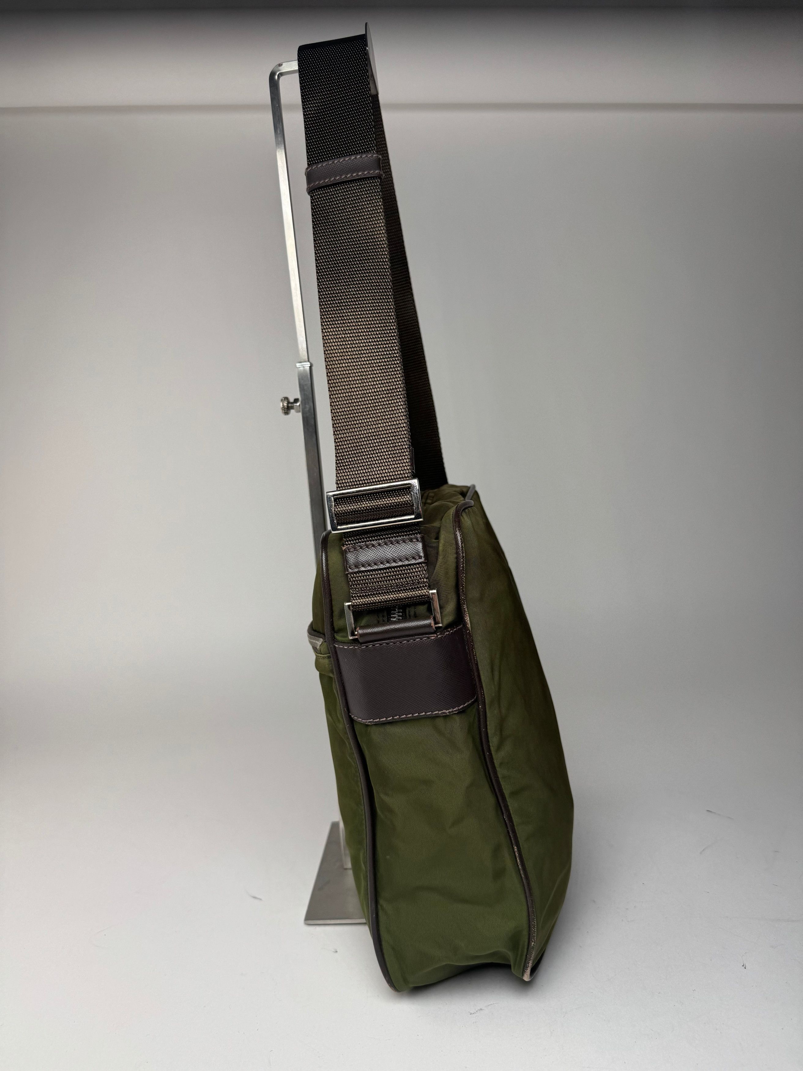 Prada Vintage 2Way Polyester Triangle bag green brown Size ONE SIZE - 6 Thumbnail