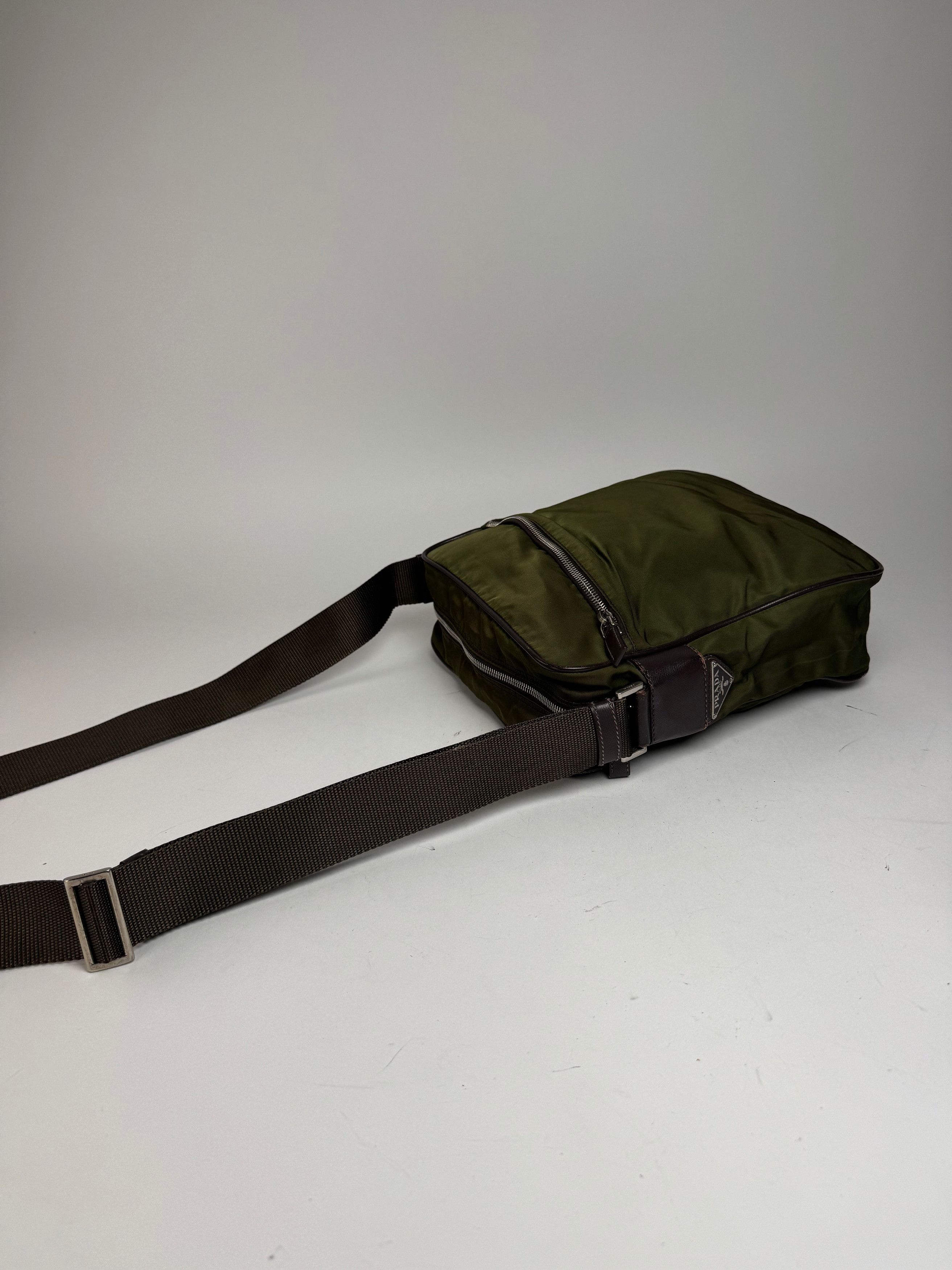 Prada Vintage 2Way Polyester Triangle bag green brown Size ONE SIZE - 10 Thumbnail