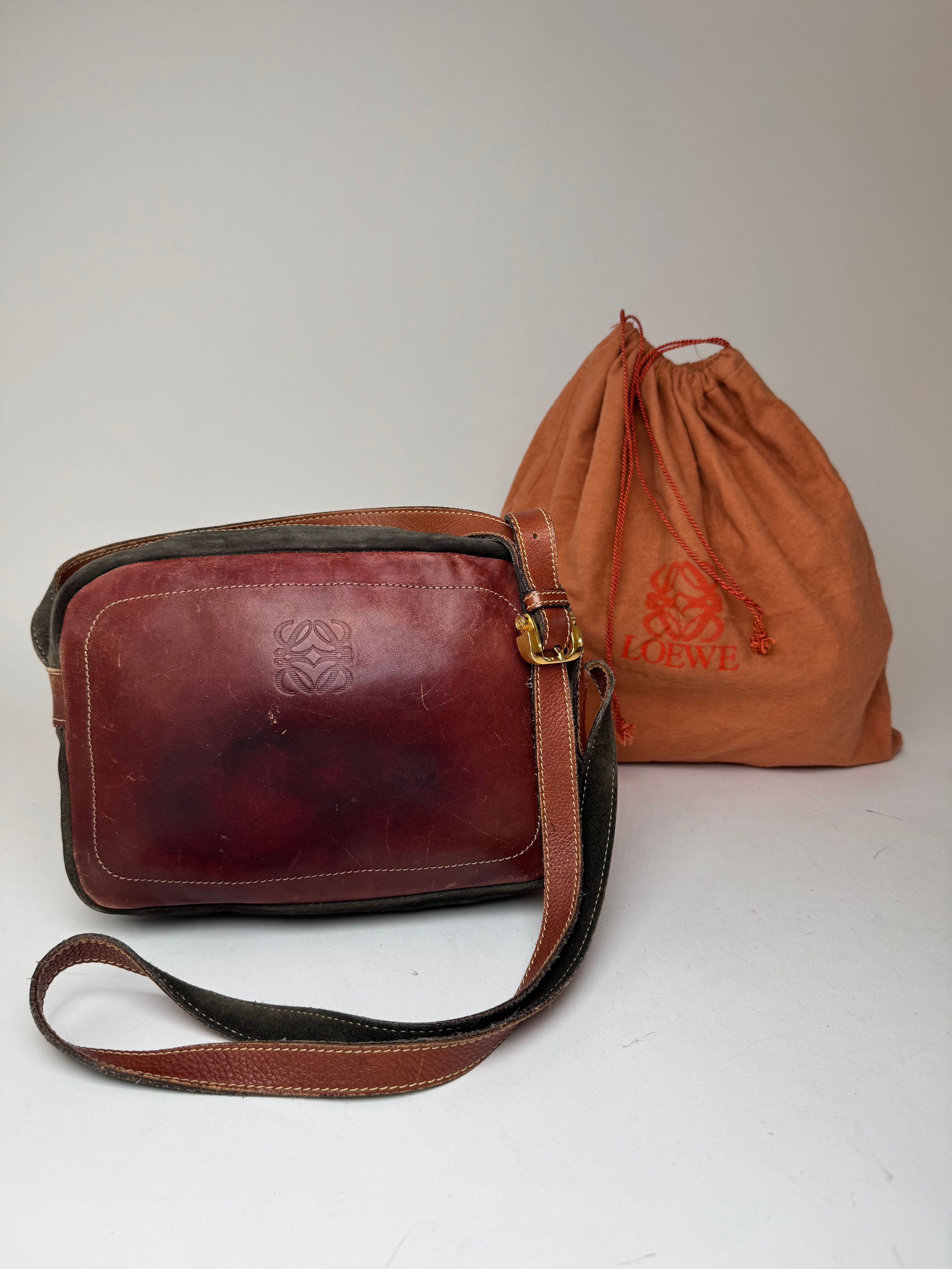 Loewe Vintage Madrid Suede Leather bag Red Green Size ONE SIZE - 2 Thumbnail