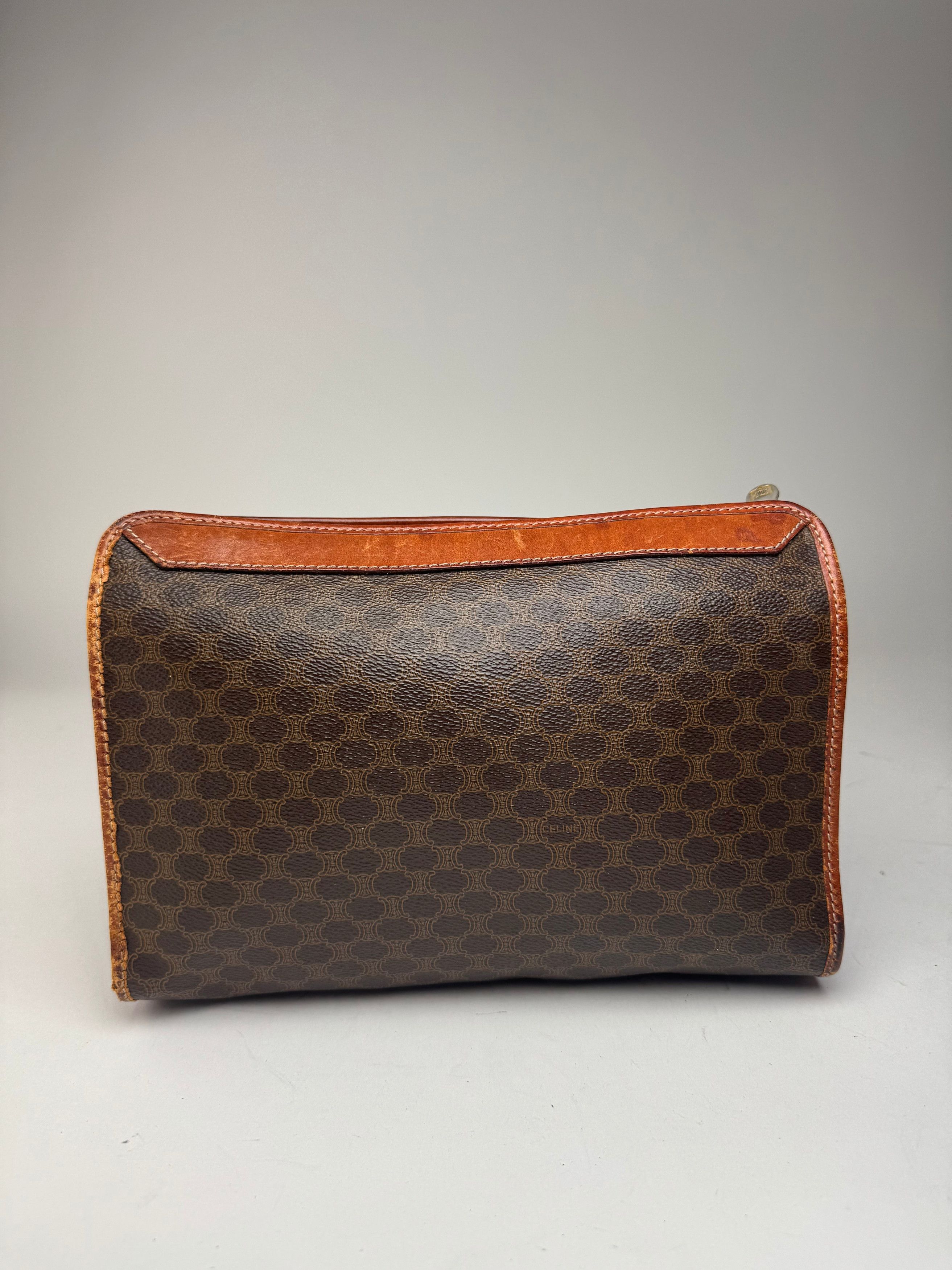 Celine Vintage Paris Leather Clutch Brown Size ONE SIZE - 2 Thumbnail