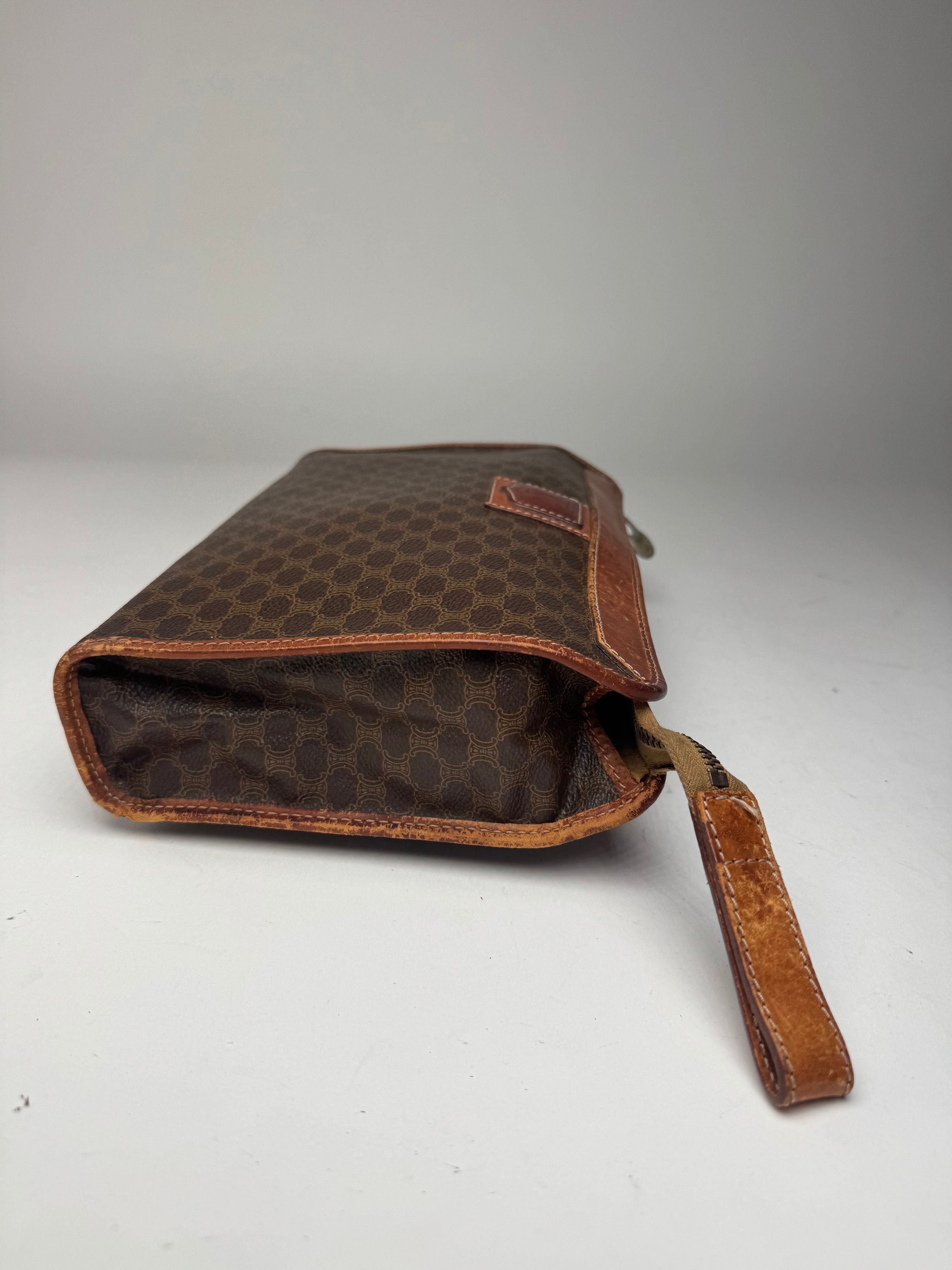 Celine Vintage Paris Leather Clutch Brown Size ONE SIZE - 9 Thumbnail