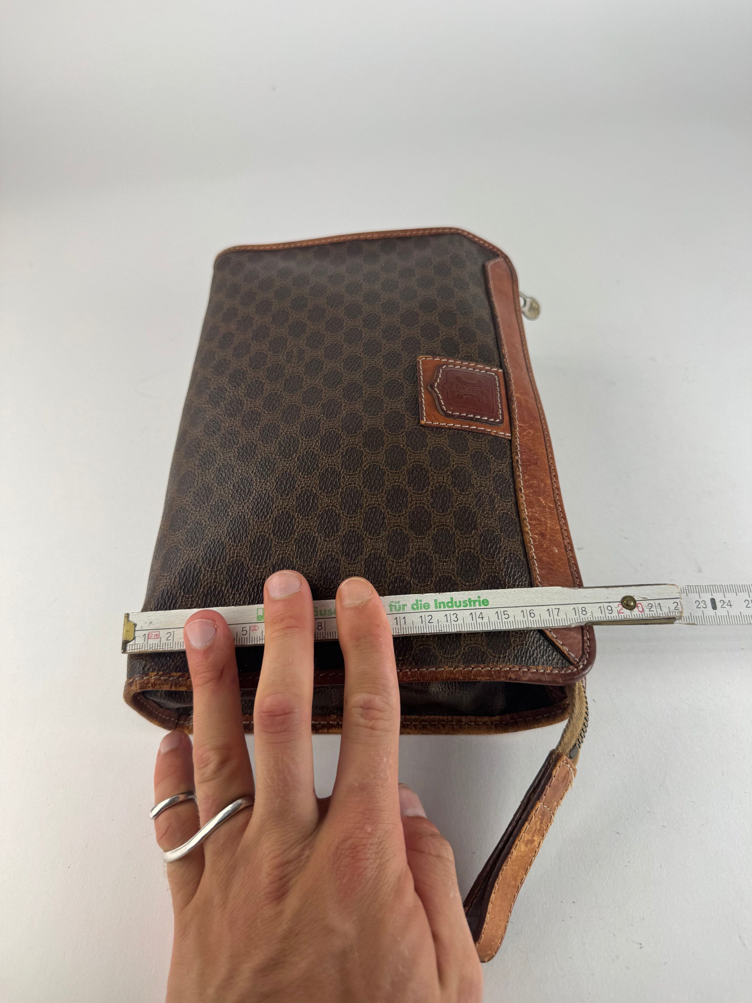 Celine Vintage Paris Leather Clutch Brown Size ONE SIZE - 12 Thumbnail