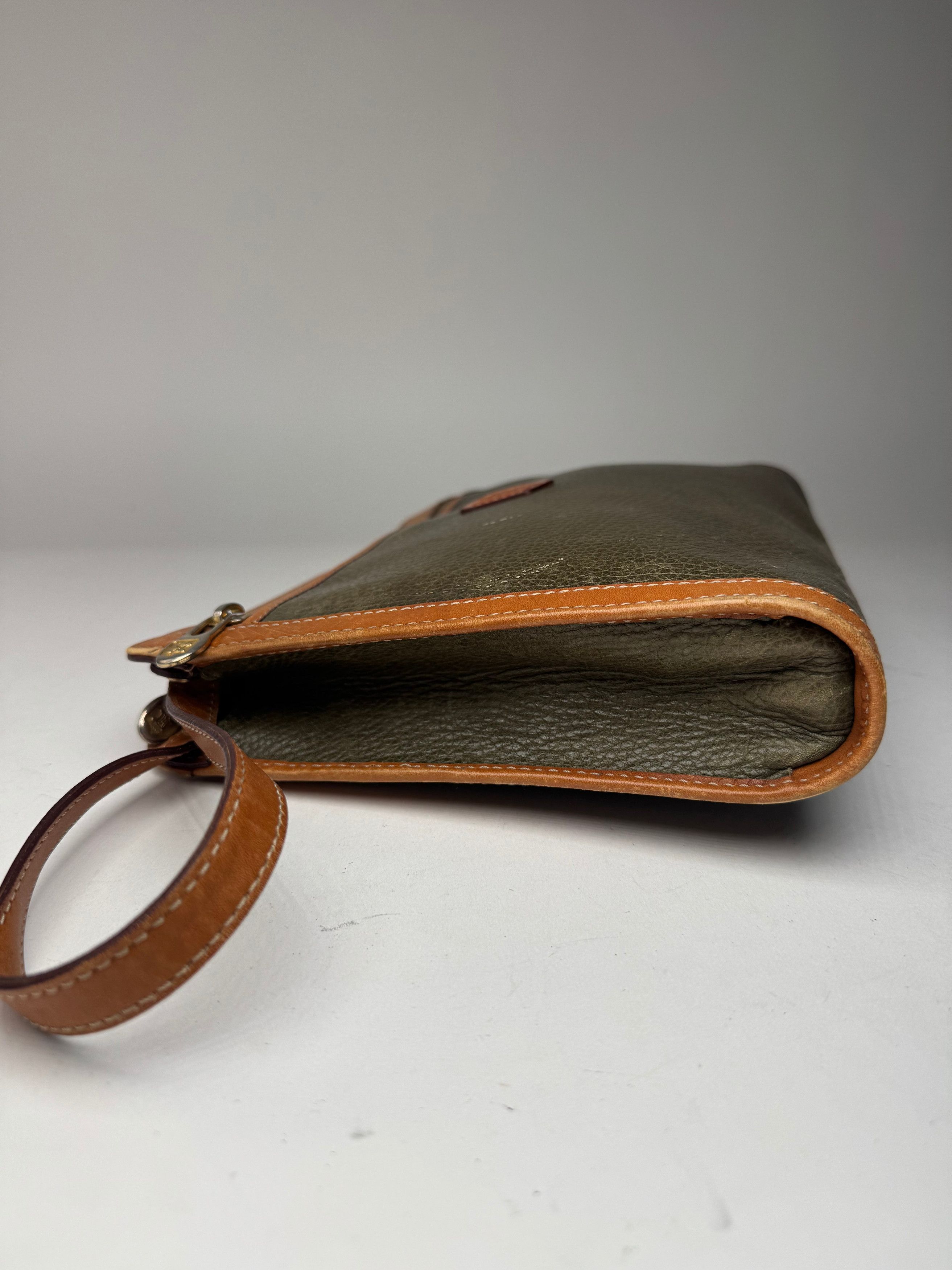 Celine Vintage Paris Leather Clutch Brown Green Size ONE SIZE - 8 Thumbnail