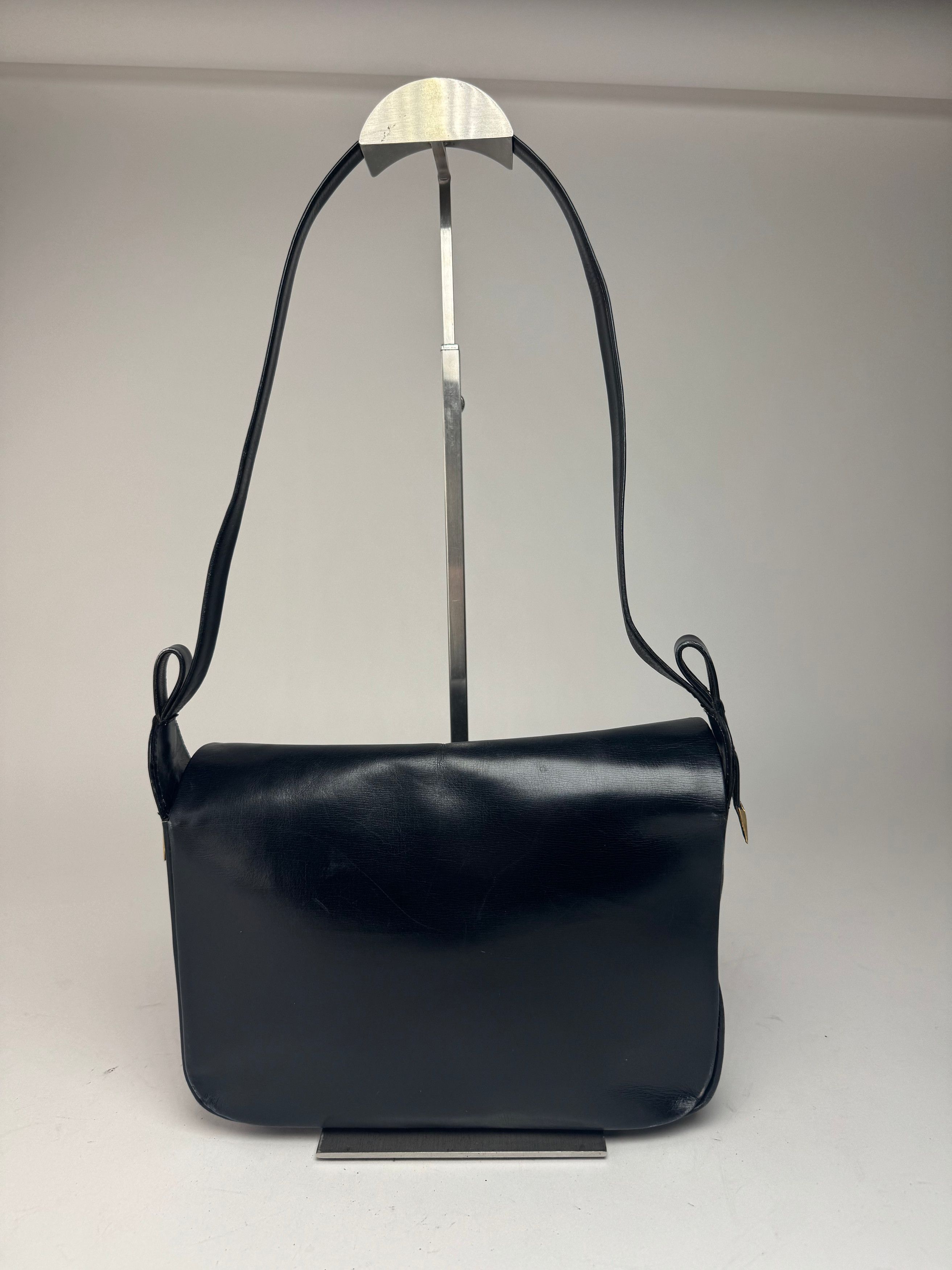 Givenchy Vintage Leather Bag Navy Size ONE SIZE - 4 Thumbnail