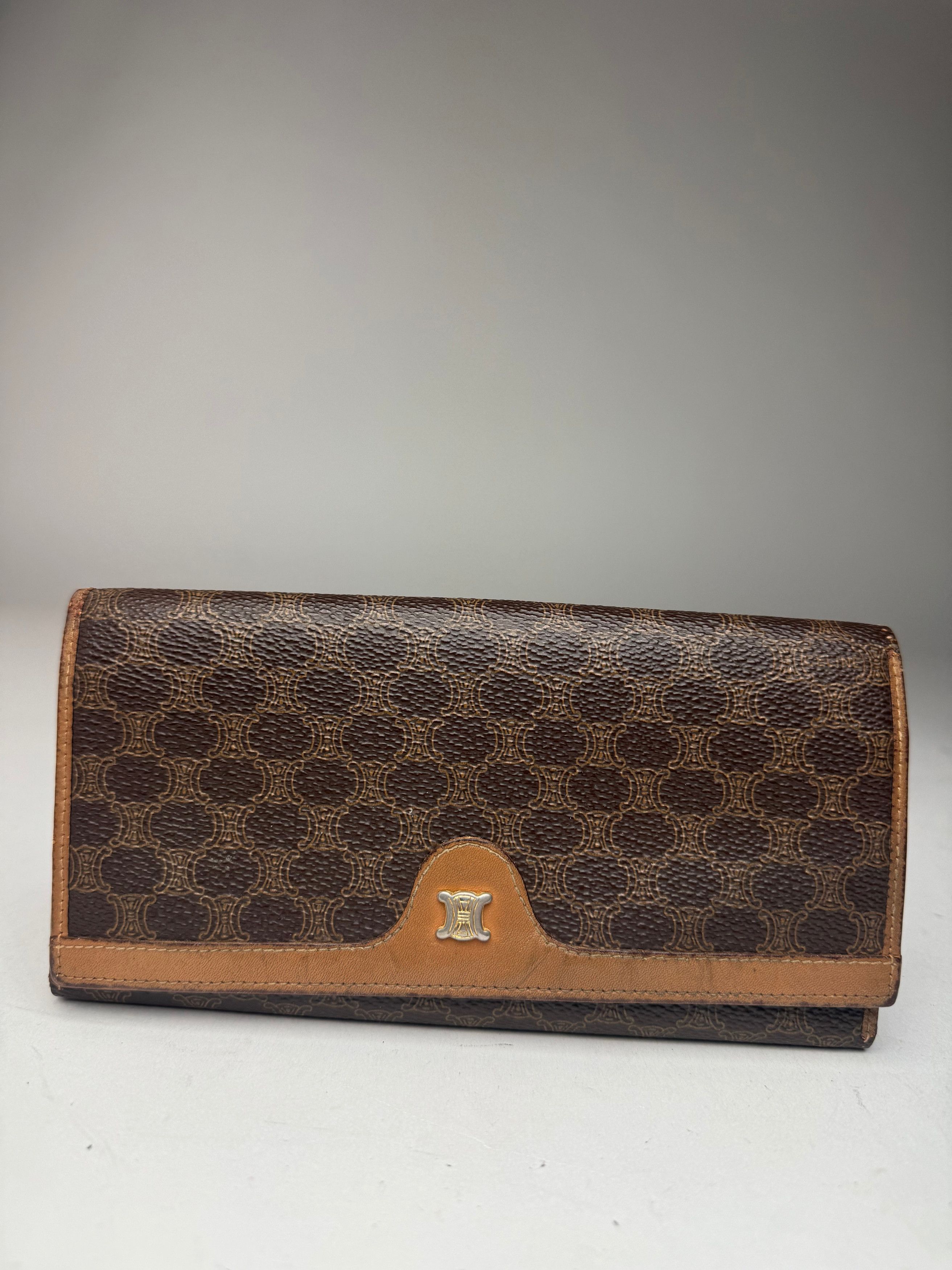 Celine Vintage Triomphe Monogram Leather wallet brown Size ONE SIZE - 12 Thumbnail