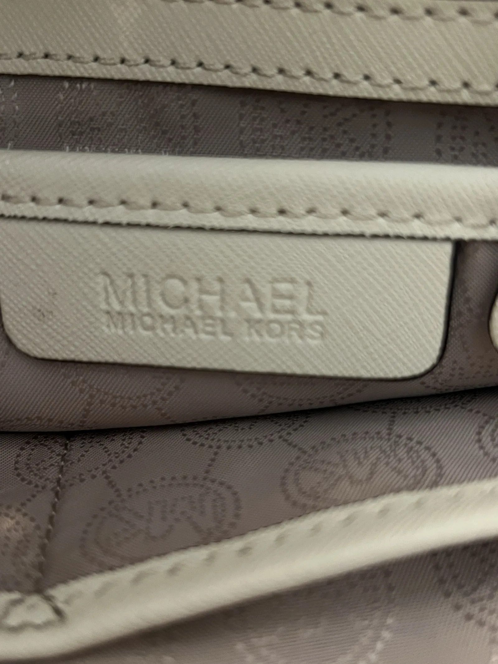 Michael Kors Michael Kors Bucket Bag Size ONE SIZE - 2 Thumbnail
