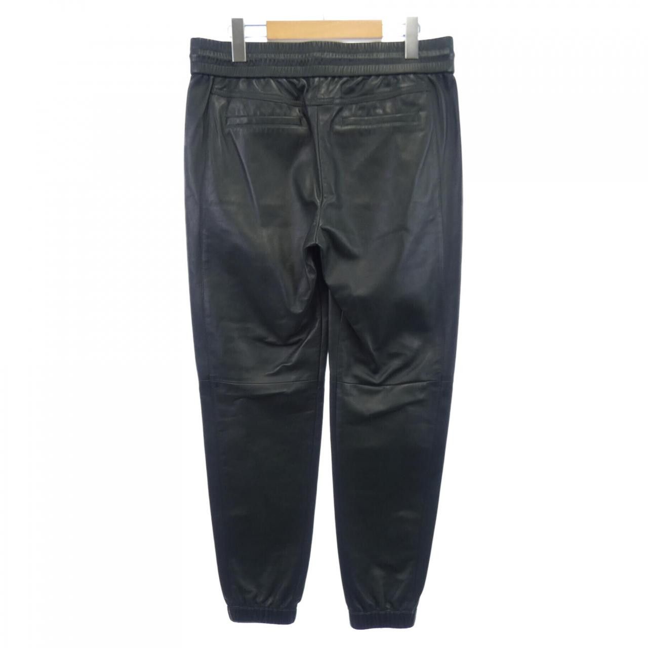 Yves Saint Laurent Yves Saint Laurent Saint Laurent Leather Pants Leather Pants 664566 YCEP2 DUTY FREE for USA Size ONE SIZE - 2 Thumbnail