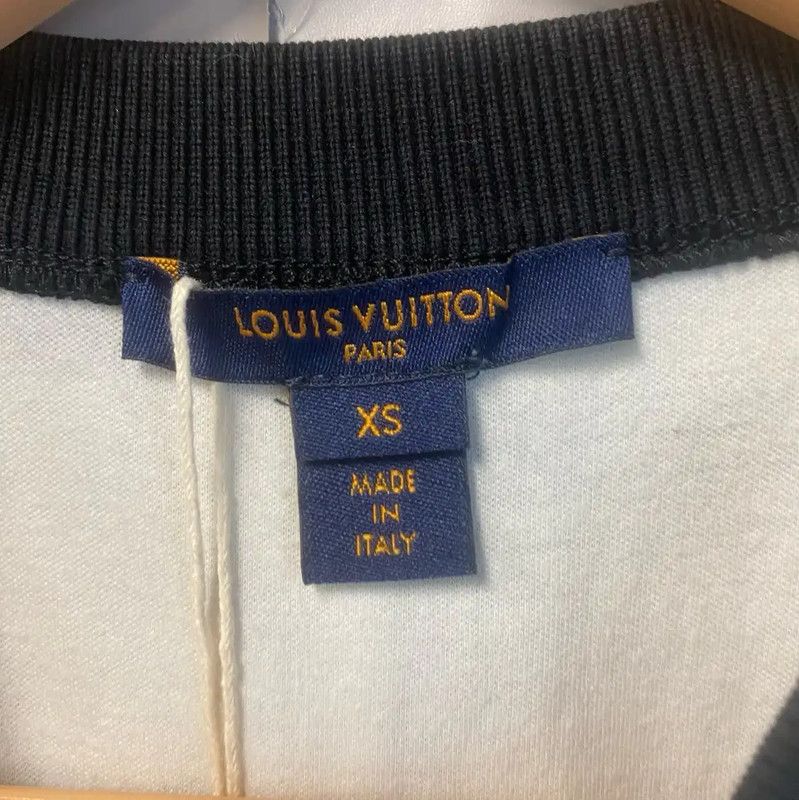 Louis Vuitton Louis Vuitton Women's XS White Sweatshirt 0089 Size XS / US 0-2 / IT 36-38 - 3 Thumbnail