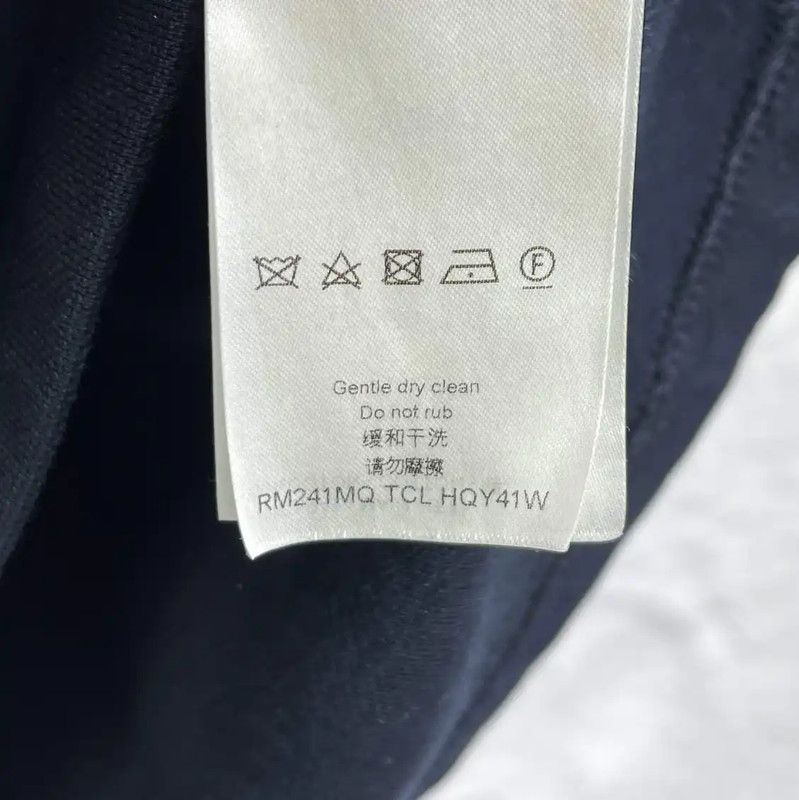 Louis Vuitton Louis Vuitton Women's Black Cotton T-Shirt 0089 Size XS / US 0-2 / IT 36-38 - 5 Thumbnail
