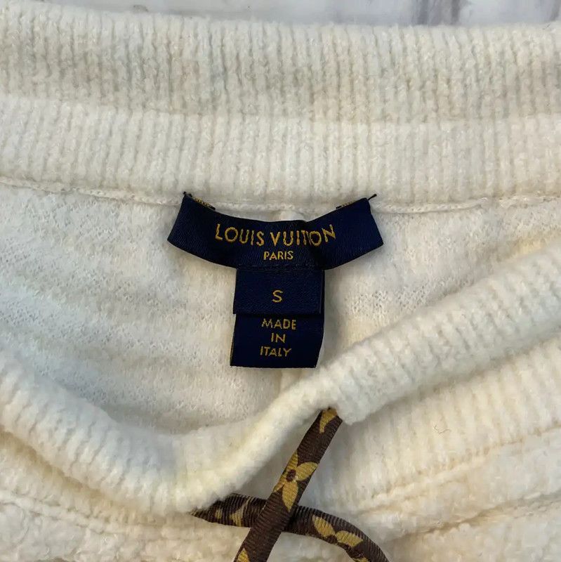 Louis Vuitton Louis Vuitton Cream Cotton Women's Shorts 0089 Size 23" - 3 Thumbnail