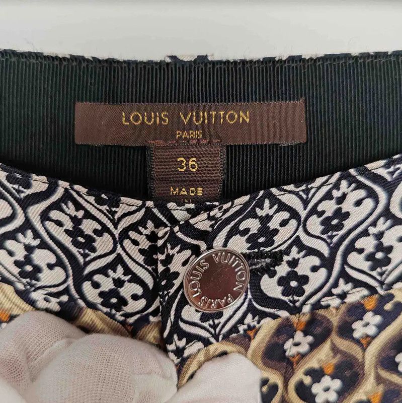 Louis Vuitton Louis Vuitton Brown Silk Women's Shorts 0089 Size 23" - 3 Thumbnail