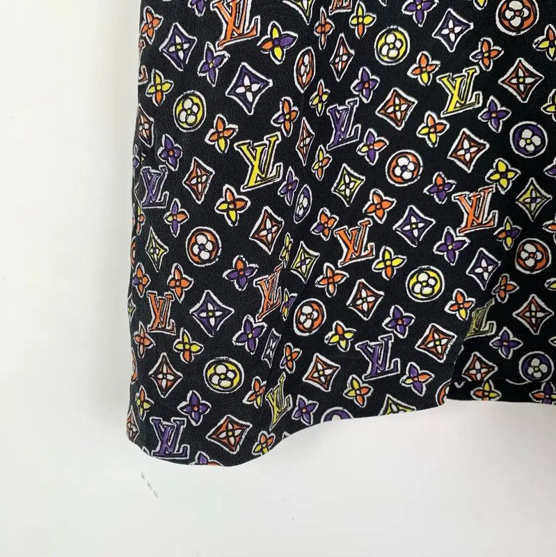Louis Vuitton Louis Vuitton Colorful Silk Women's Shorts 0089 Size 28" / US 6 / IT 42 - 4 Thumbnail