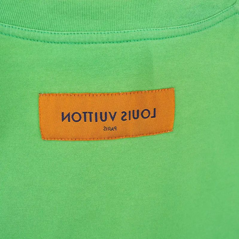 Louis Vuitton Louis Vuitton Green Logo Women's T-Shirt 0089 Size XS / US 0-2 / IT 36-38 - 5 Thumbnail