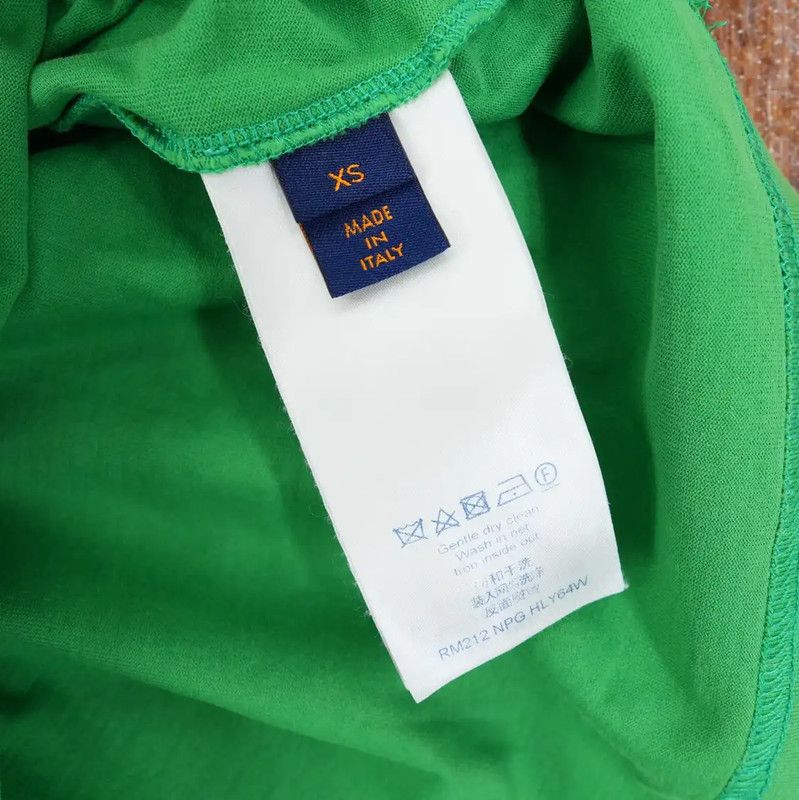 Louis Vuitton Louis Vuitton Green Logo Women's T-Shirt 0089 Size XS / US 0-2 / IT 36-38 - 6 Thumbnail