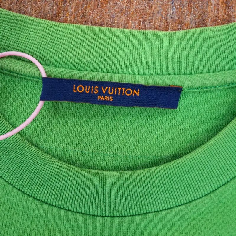 Louis Vuitton Louis Vuitton Green Logo Women's T-Shirt 0089 Size XS / US 0-2 / IT 36-38 - 3 Thumbnail
