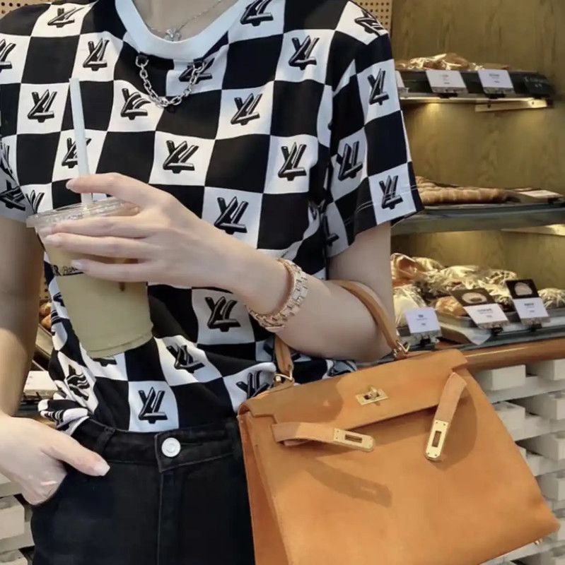 Louis Vuitton Louis Vuitton XS Black Cotton Ladies T-shirt 0089 Size XS / US 0-2 / IT 36-38 - 8 Thumbnail