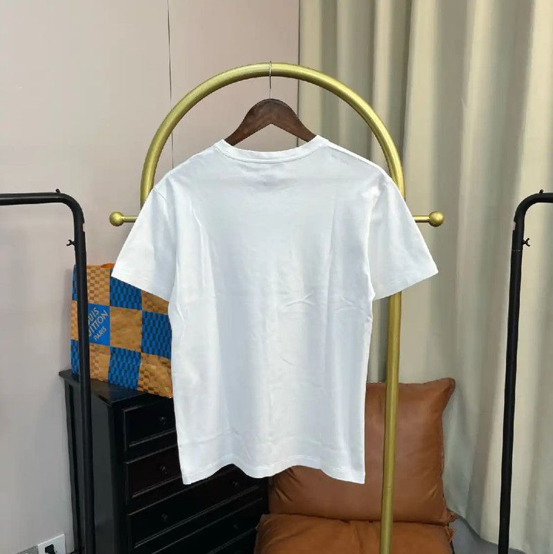 Louis Vuitton Louis Vuitton White Cotton Women's T-Shirt 0089 Size XS / US 0-2 / IT 36-38 - 2 Thumbnail