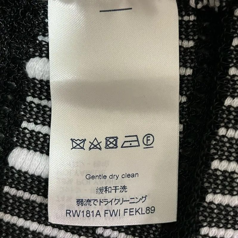 Louis Vuitton Louis Vuitton Women's Striped Knit Sweater 0089 Size M / US 6-8 / IT 42-44 - 5 Thumbnail