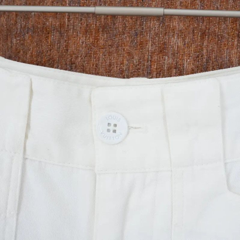 Louis Vuitton Louis Vuitton Women's White Denim Shorts 0089 Size 26" / US 2 / IT 38 - 3 Thumbnail