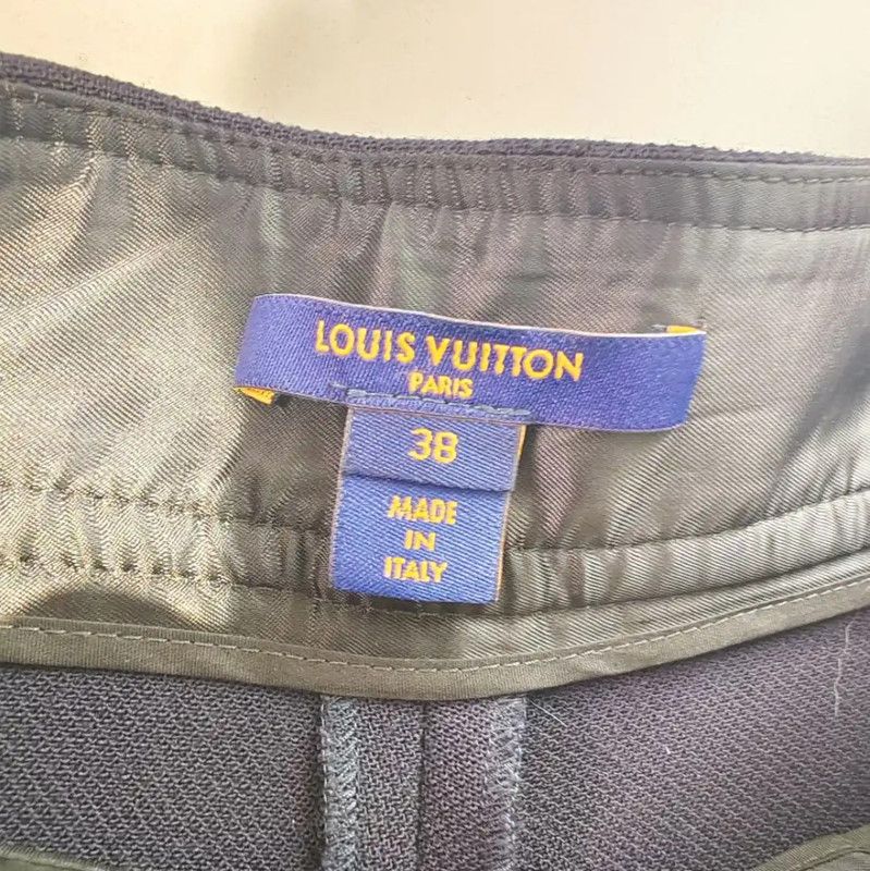 Louis Vuitton Louis Vuitton Black Cotton Women's Shorts 0089 Size 30" / US 8 / IT 44 - 3 Thumbnail