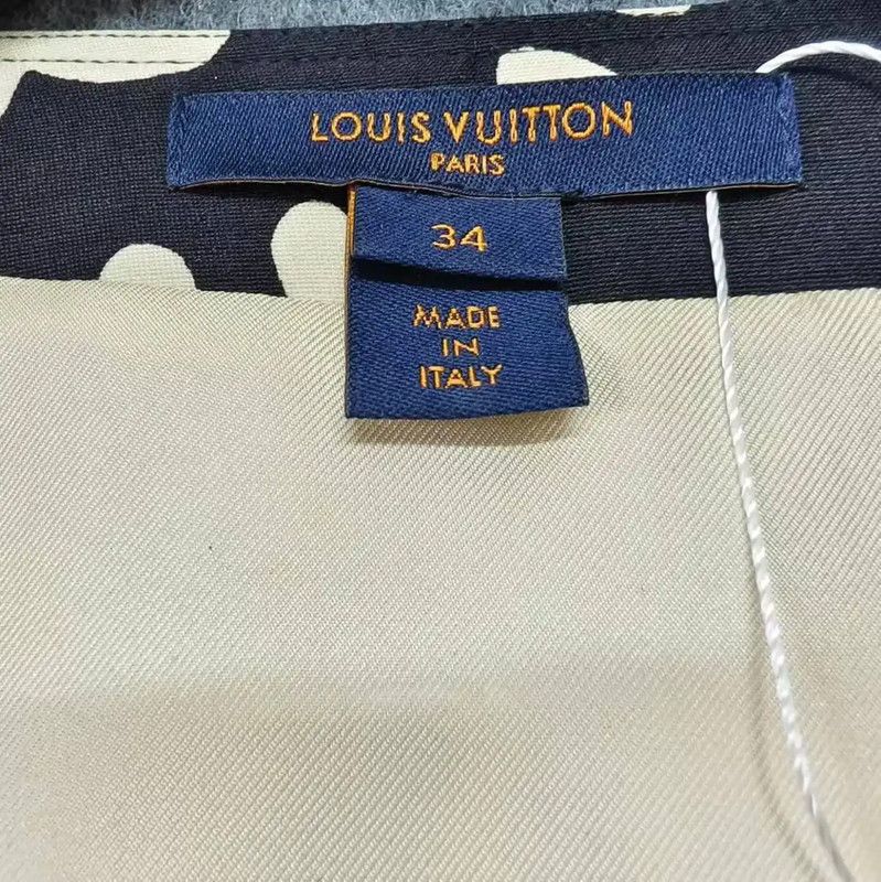 Louis Vuitton Louis Vuitton Beige Women's Dress XS Size 0089 Size XS / US 0-2 / IT 36-38 - 4 Thumbnail
