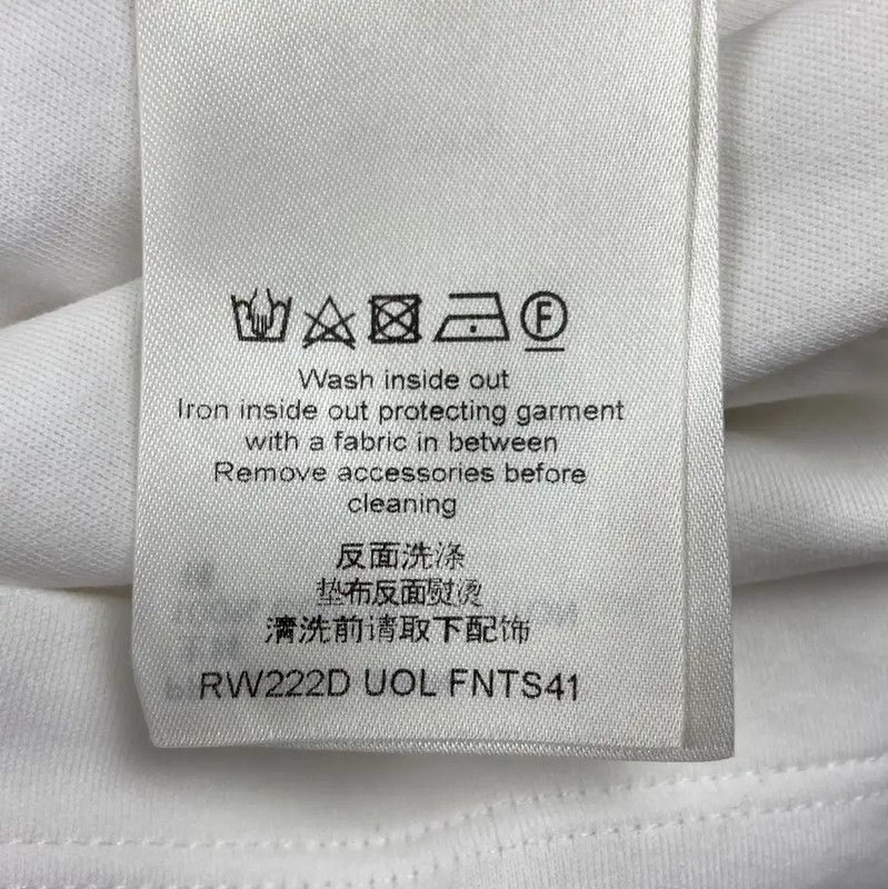 Louis Vuitton Louis Vuitton Women's Cotton Tee with Logo 0089 Size S / US 4 / IT 40 - 5 Thumbnail