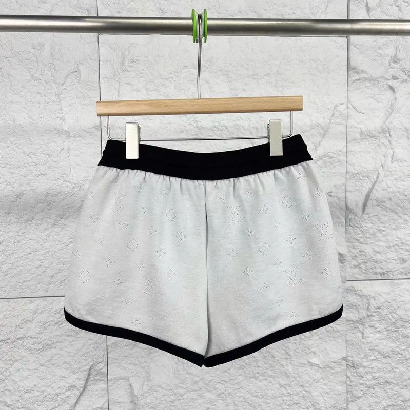 Louis Vuitton Louis Vuitton White Cotton Women's Shorts 0089 Size 26" / US 2 / IT 38 - 2 Thumbnail