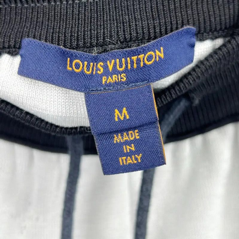 Louis Vuitton Louis Vuitton White Cotton Women's Shorts 0089 Size 26" / US 2 / IT 38 - 3 Thumbnail