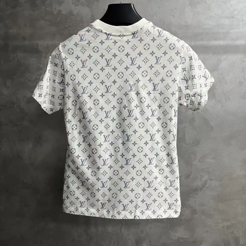 Louis Vuitton Louis Vuitton White Cotton Women's T-Shirt 0089 Size XS / US 0-2 / IT 36-38 - 4 Thumbnail