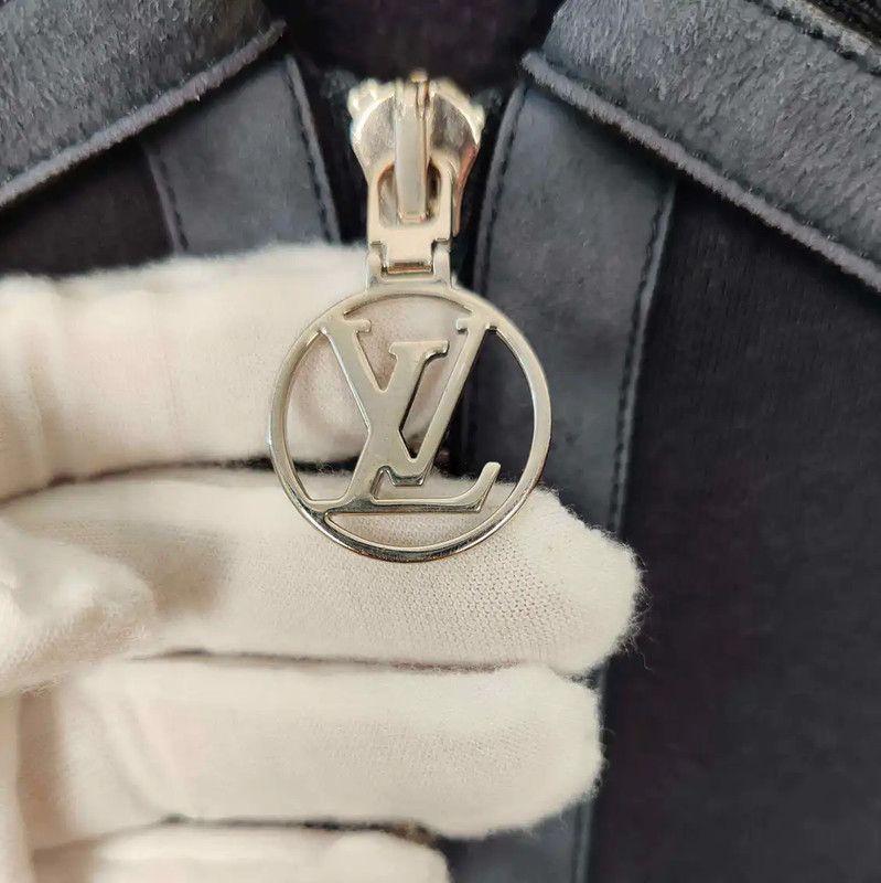 Louis Vuitton Louis Vuitton Navy Blue Leather Women's Jacket 0089 Size XS / US 0-2 / IT 36-38 - 4 Thumbnail