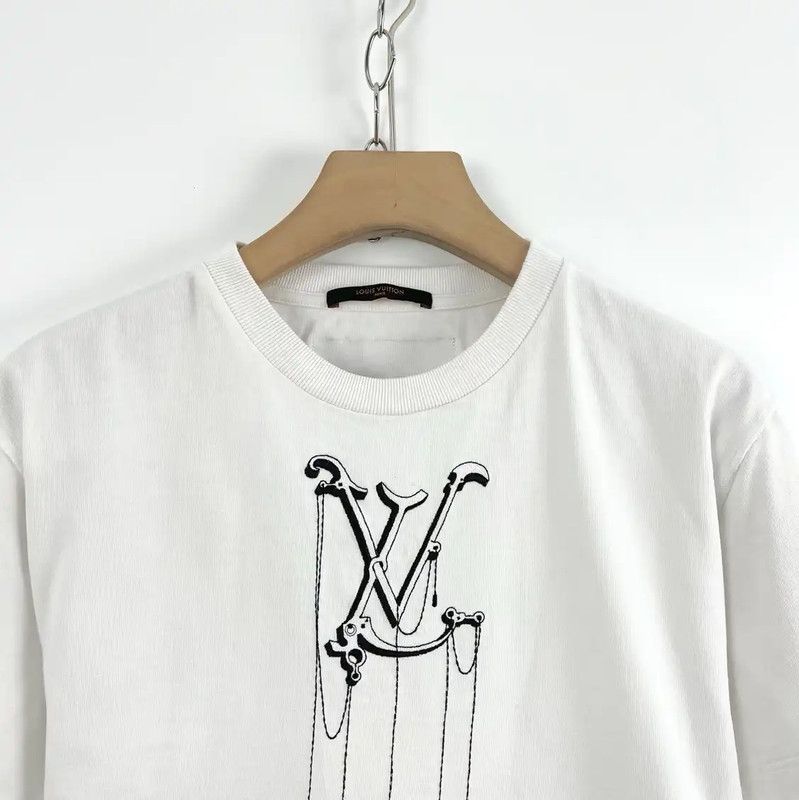 Louis Vuitton Louis Vuitton White Embroidered Cotton T-Shirt 0089 Size S / US 4 / IT 40 - 3 Thumbnail
