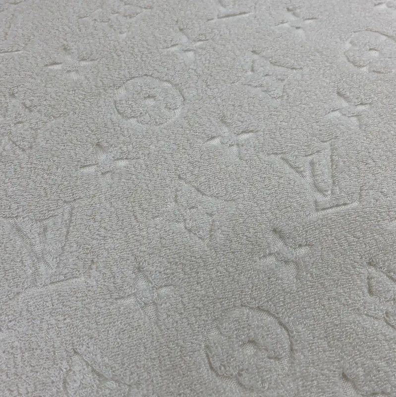 Louis Vuitton Louis Vuitton Cream Silk T-shirt 0089 Size M / US 6-8 / IT 42-44 - 2 Thumbnail